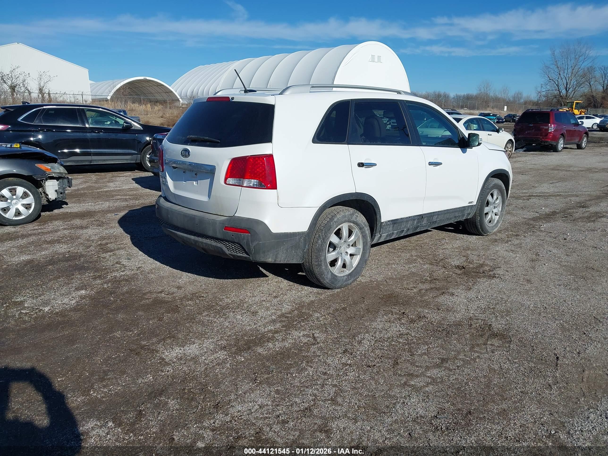 KIA SORENTO image 4