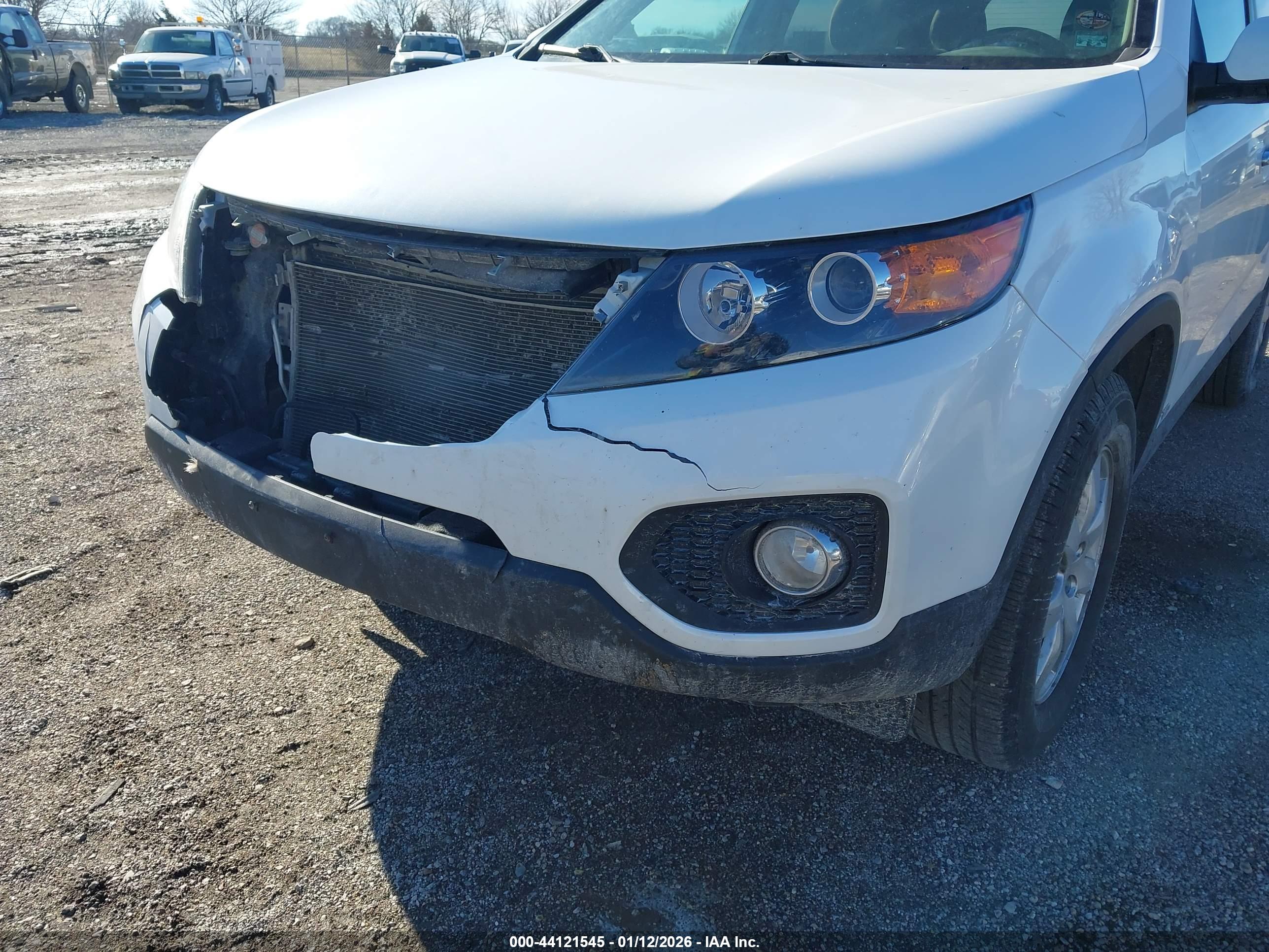KIA SORENTO image 6