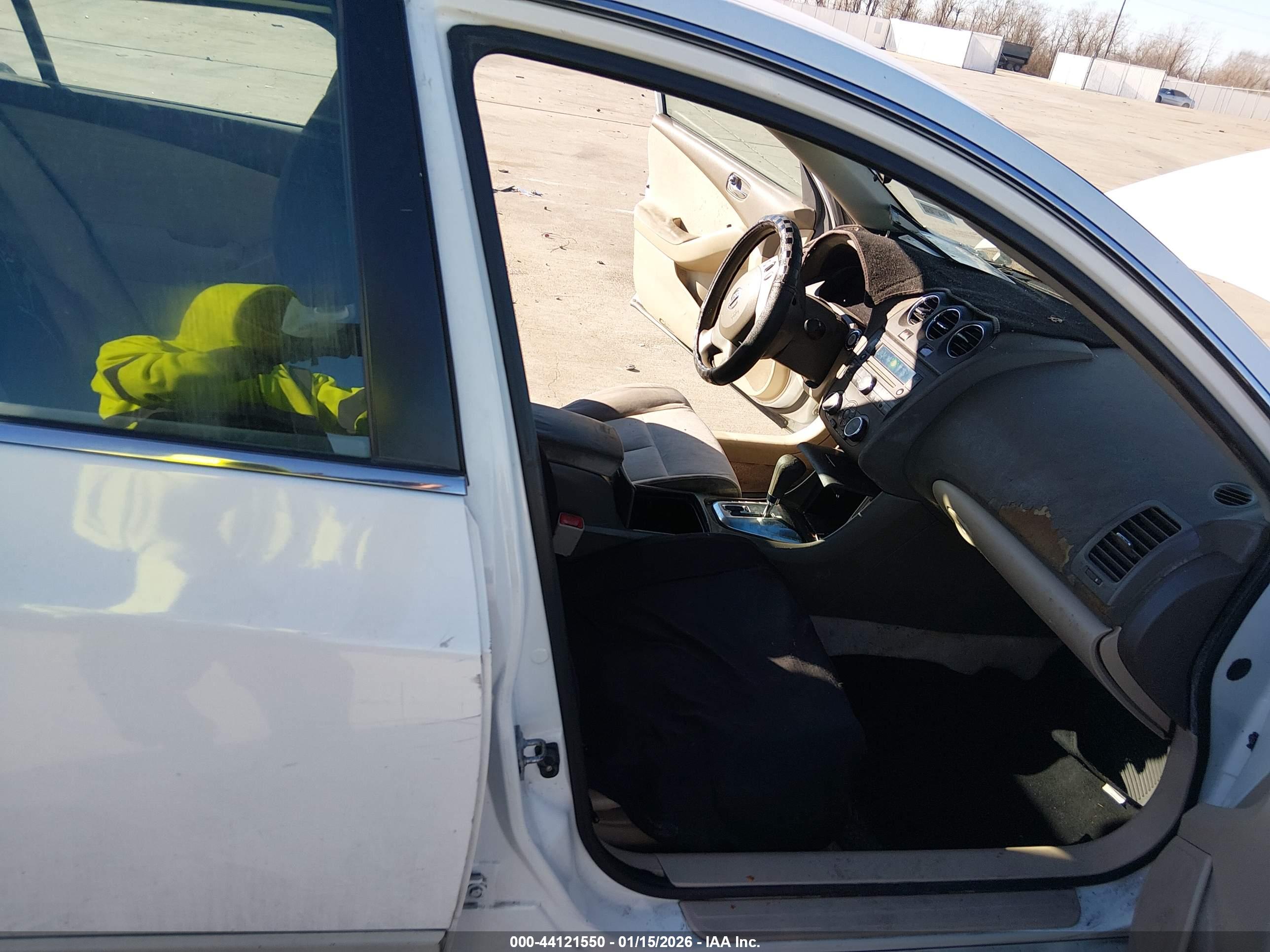NISSAN ALTIMA image 5