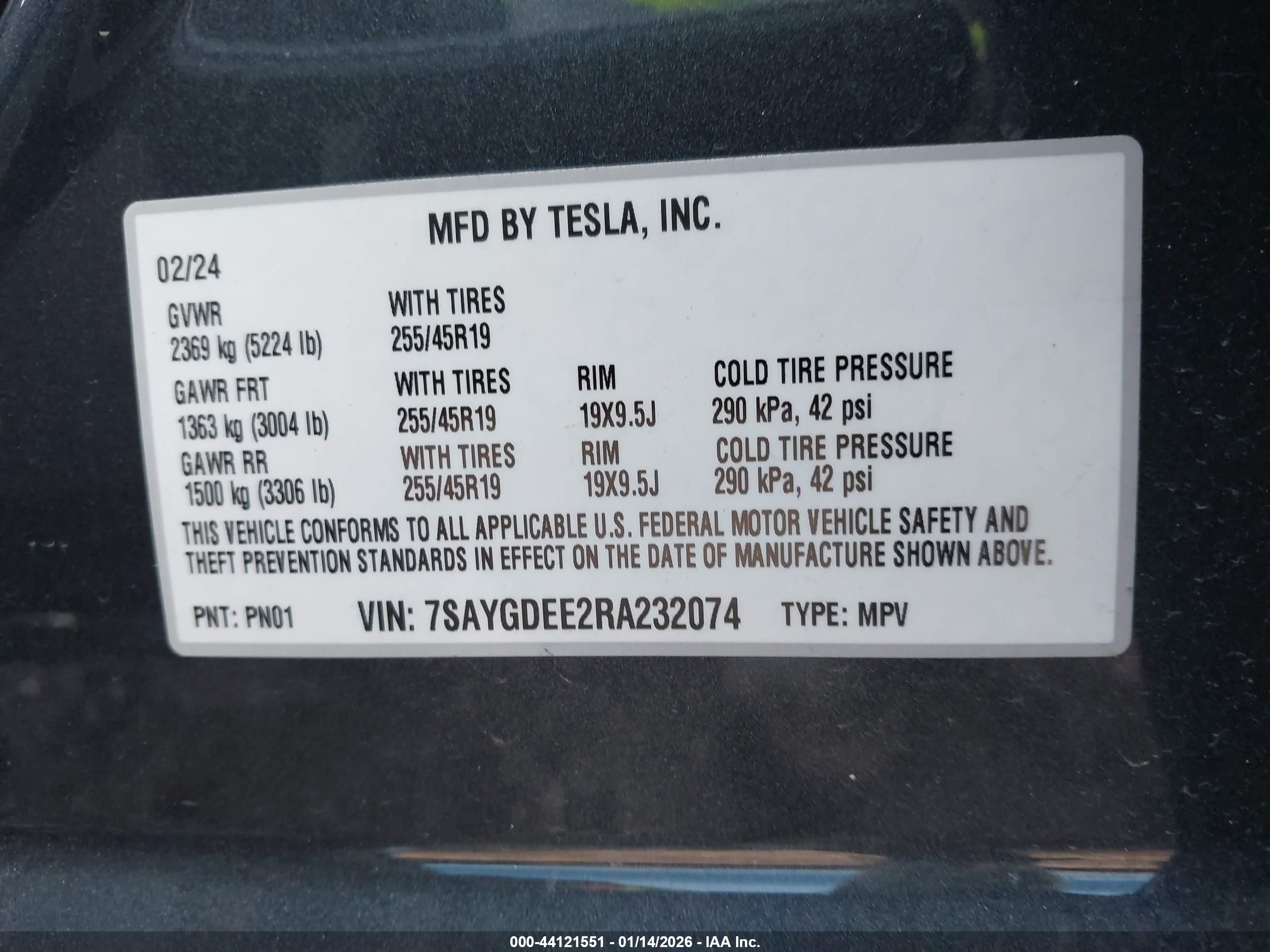 TESLA MODEL image 9