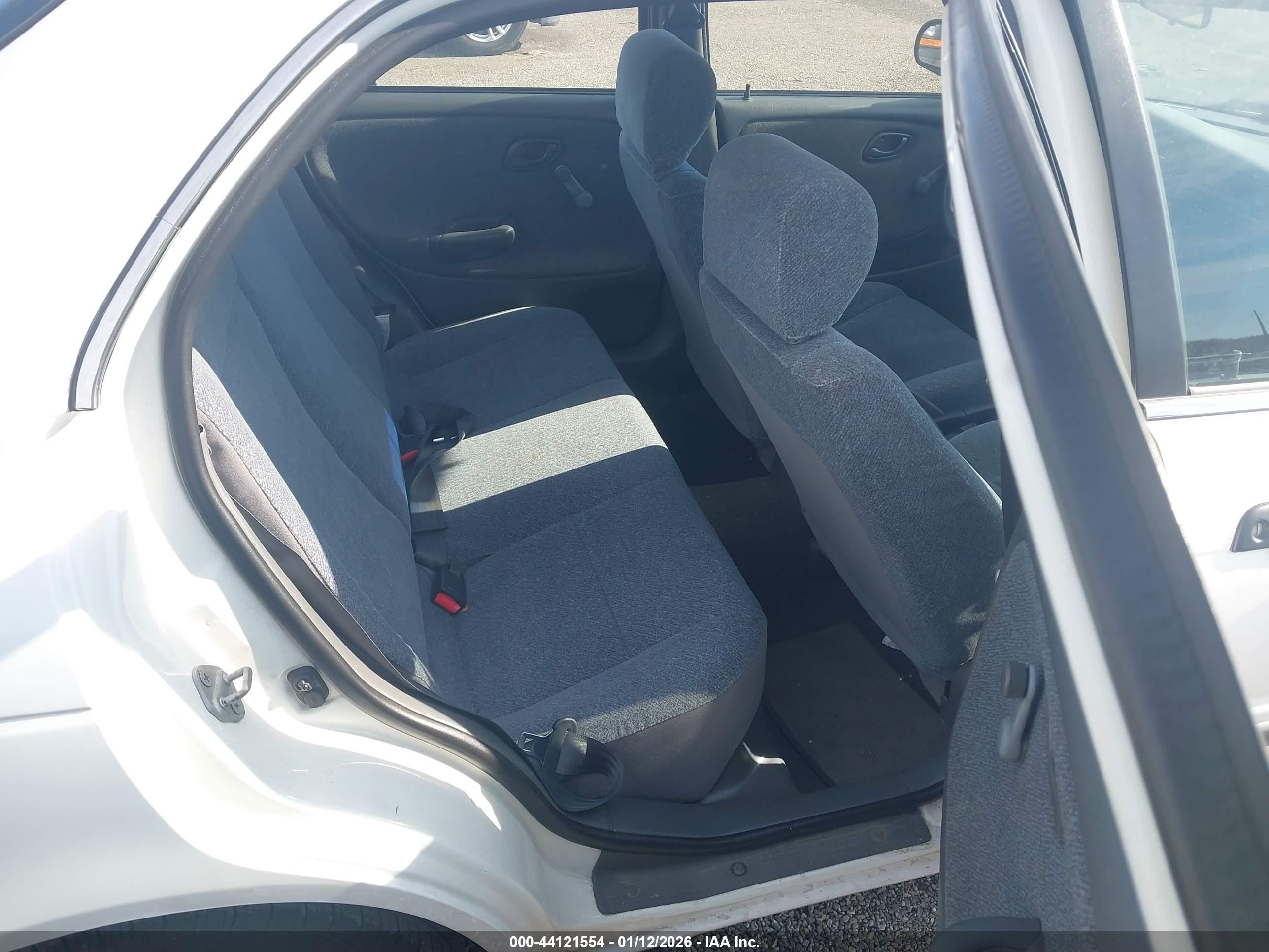 SUZUKI ESTEEM image 8