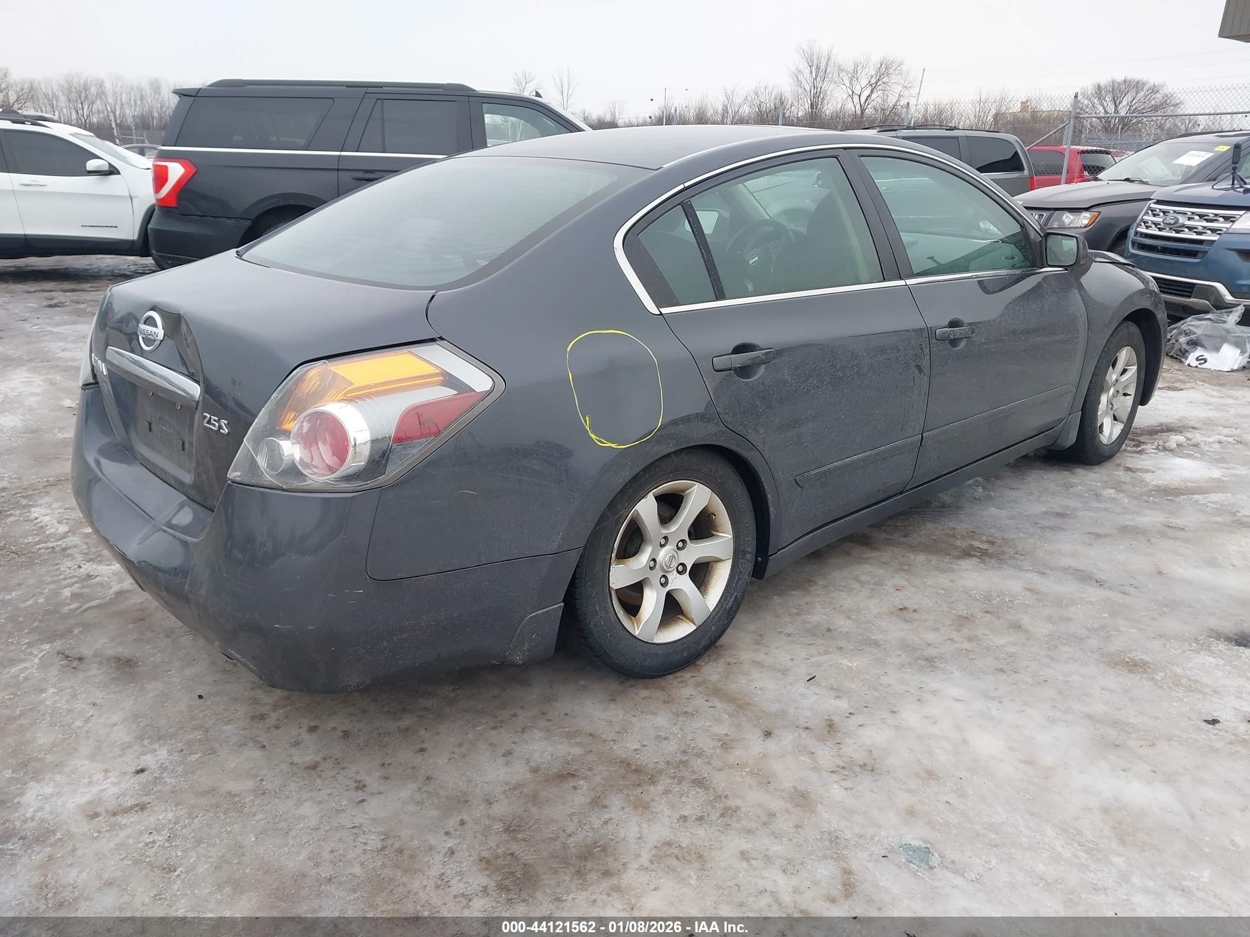 NISSAN ALTIMA image 4