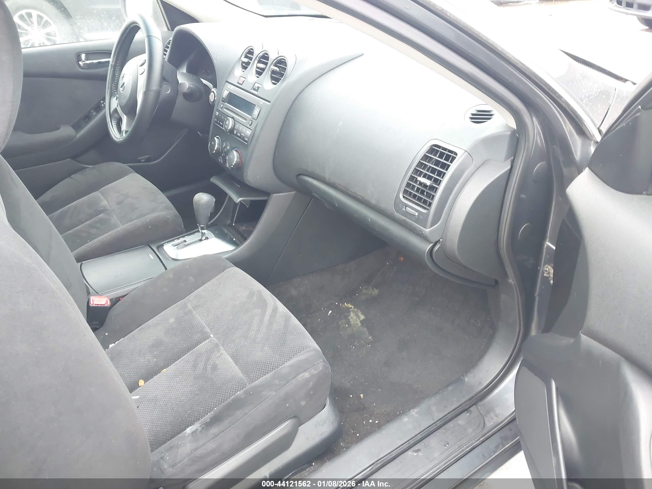 NISSAN ALTIMA image 5