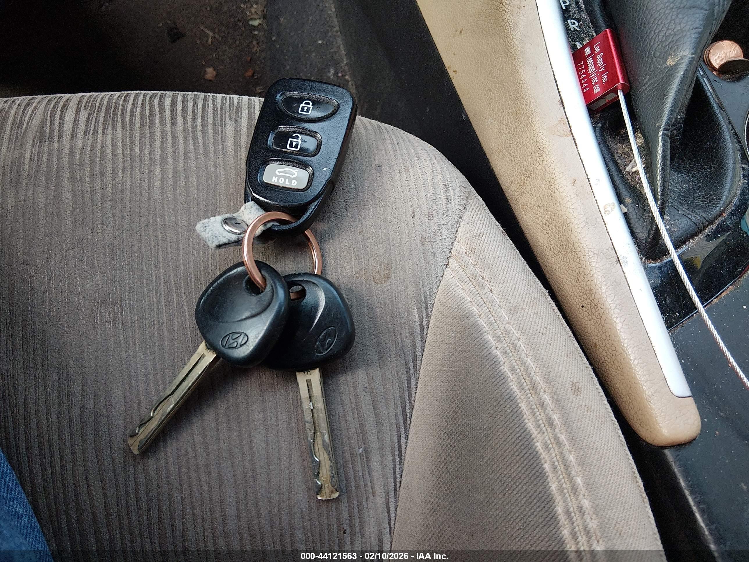 HYUNDAI SONATA image 11