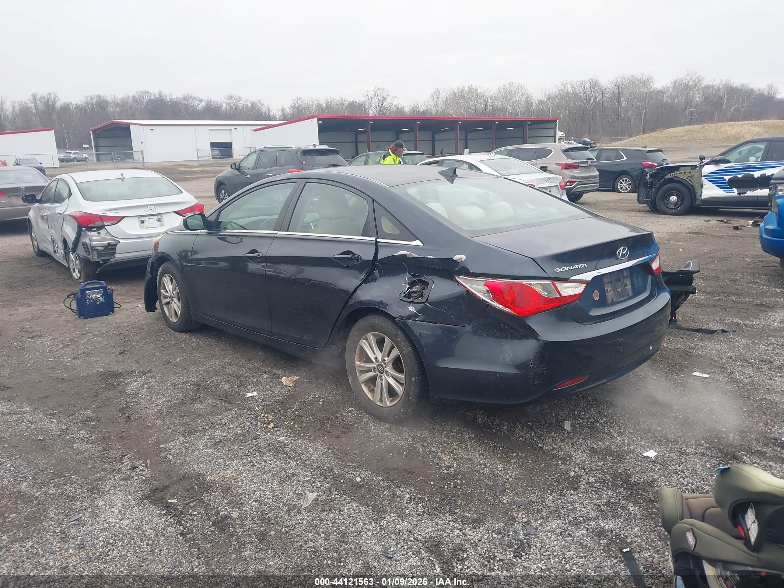 HYUNDAI SONATA image 3