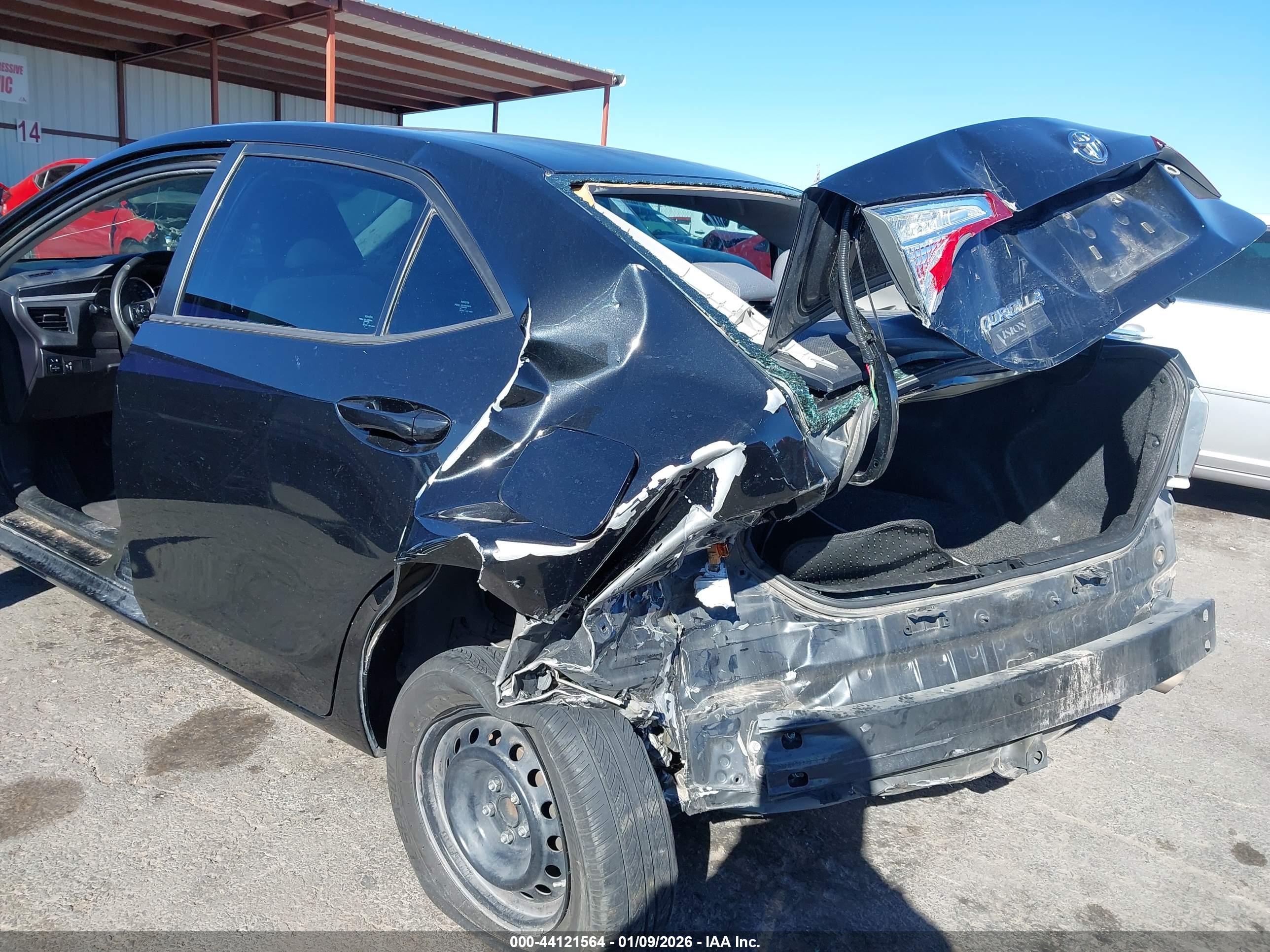 TOYOTA COROLLA image 6