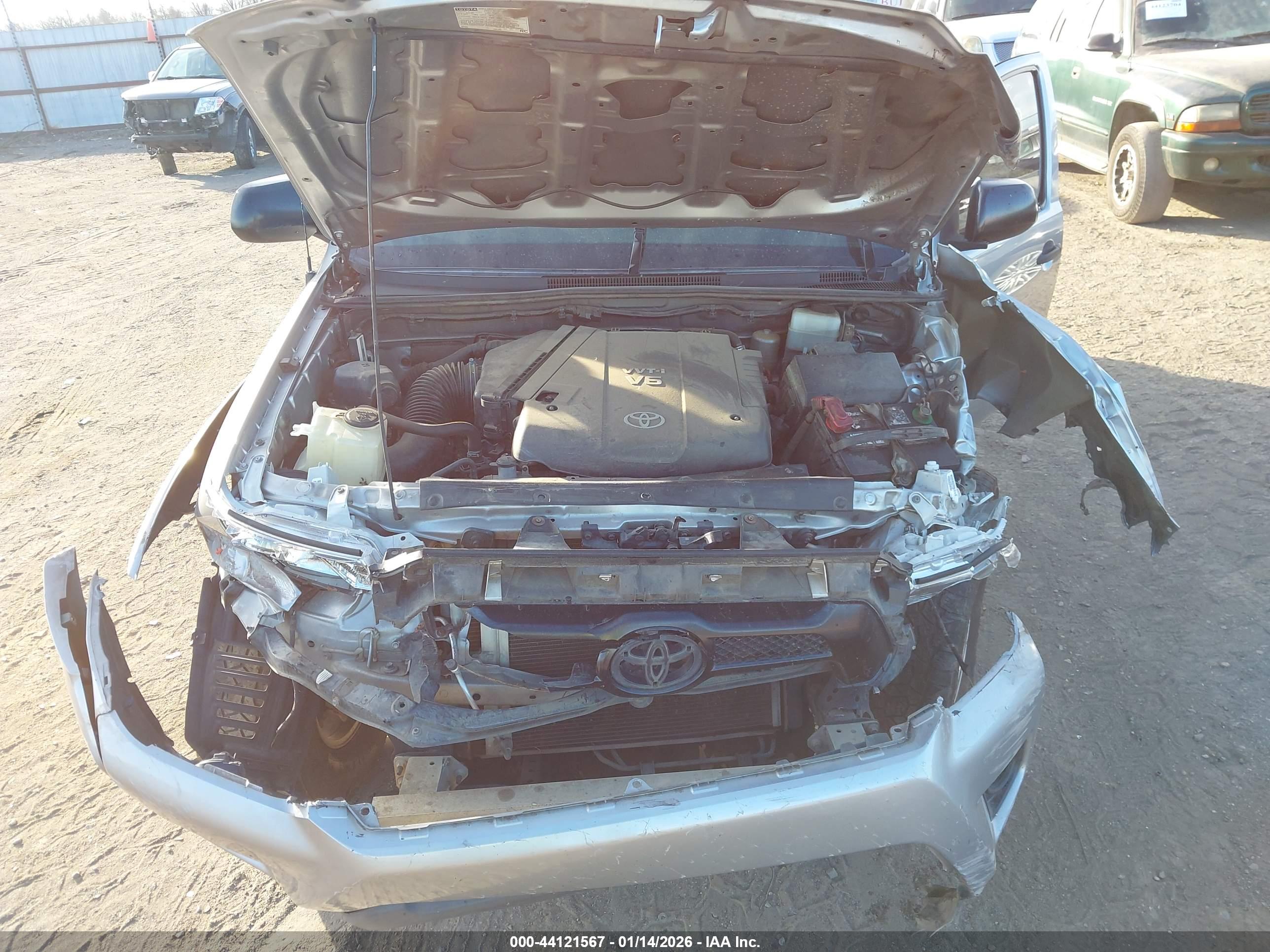 TOYOTA TACOMA image 10