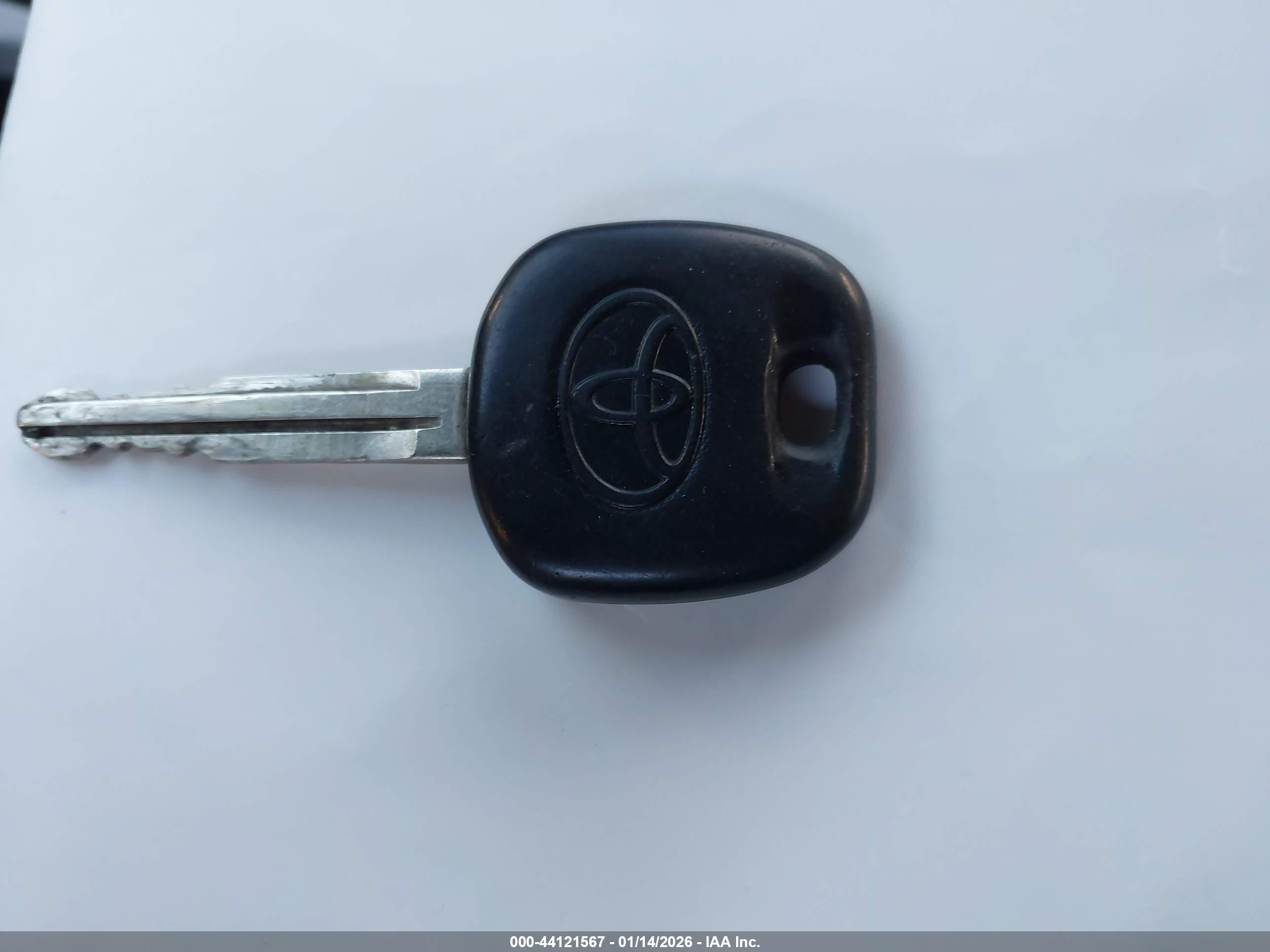 TOYOTA TACOMA image 11