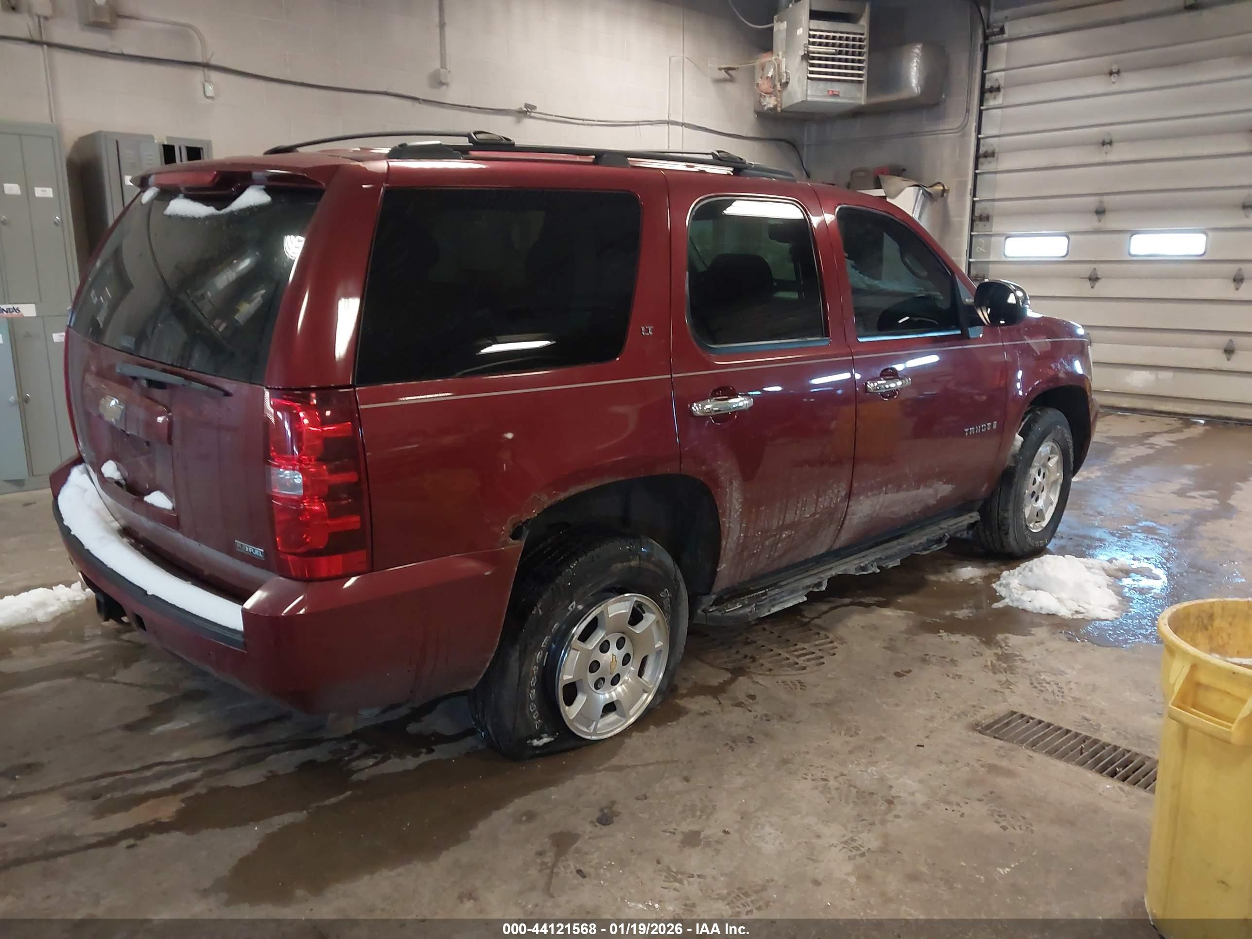 CHEVROLET TAHOE image 4