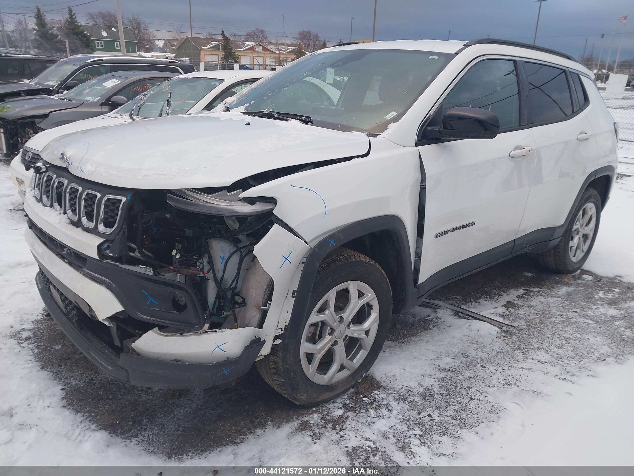 JEEP COMPASS image 2