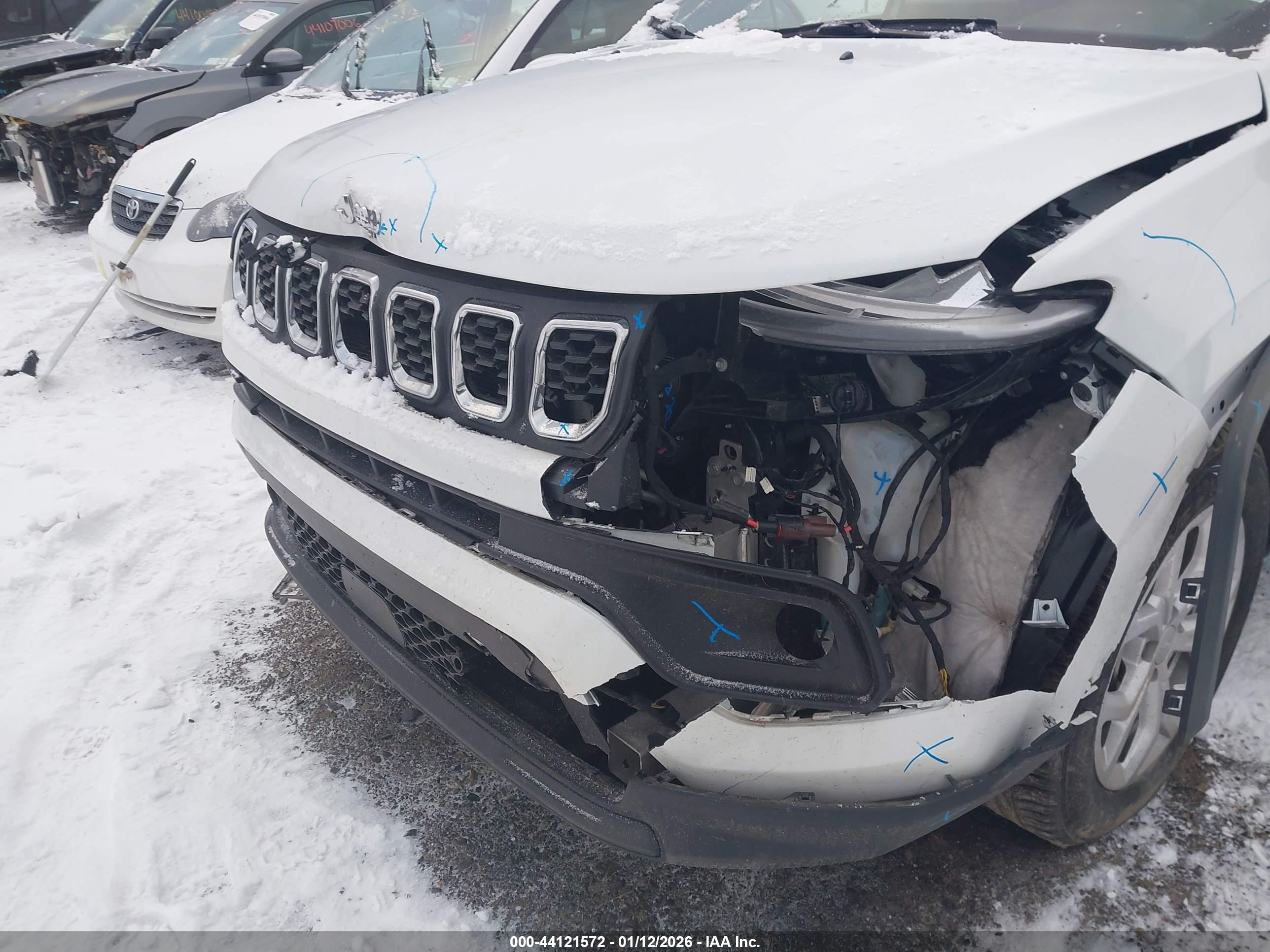 JEEP COMPASS image 6