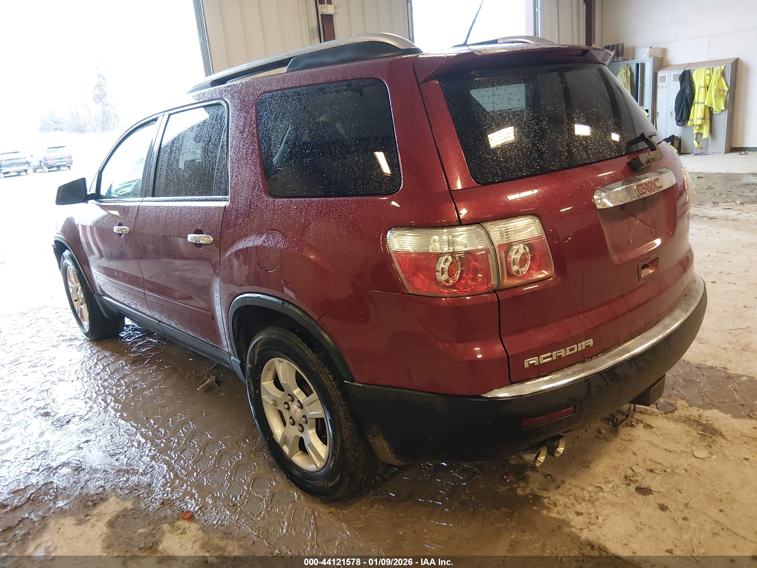GMC ACADIA image 3