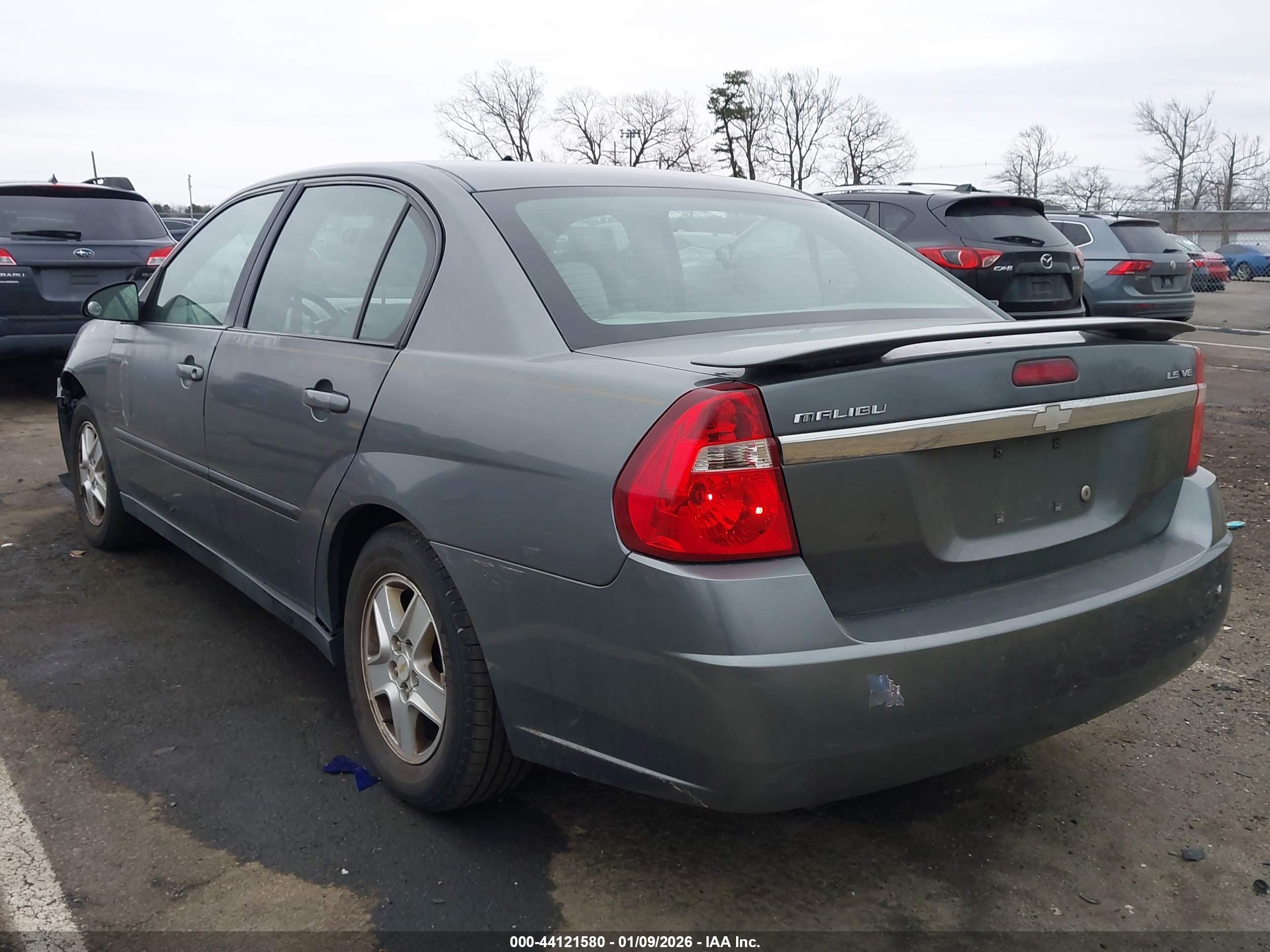 CHEVROLET MALIBU image 3