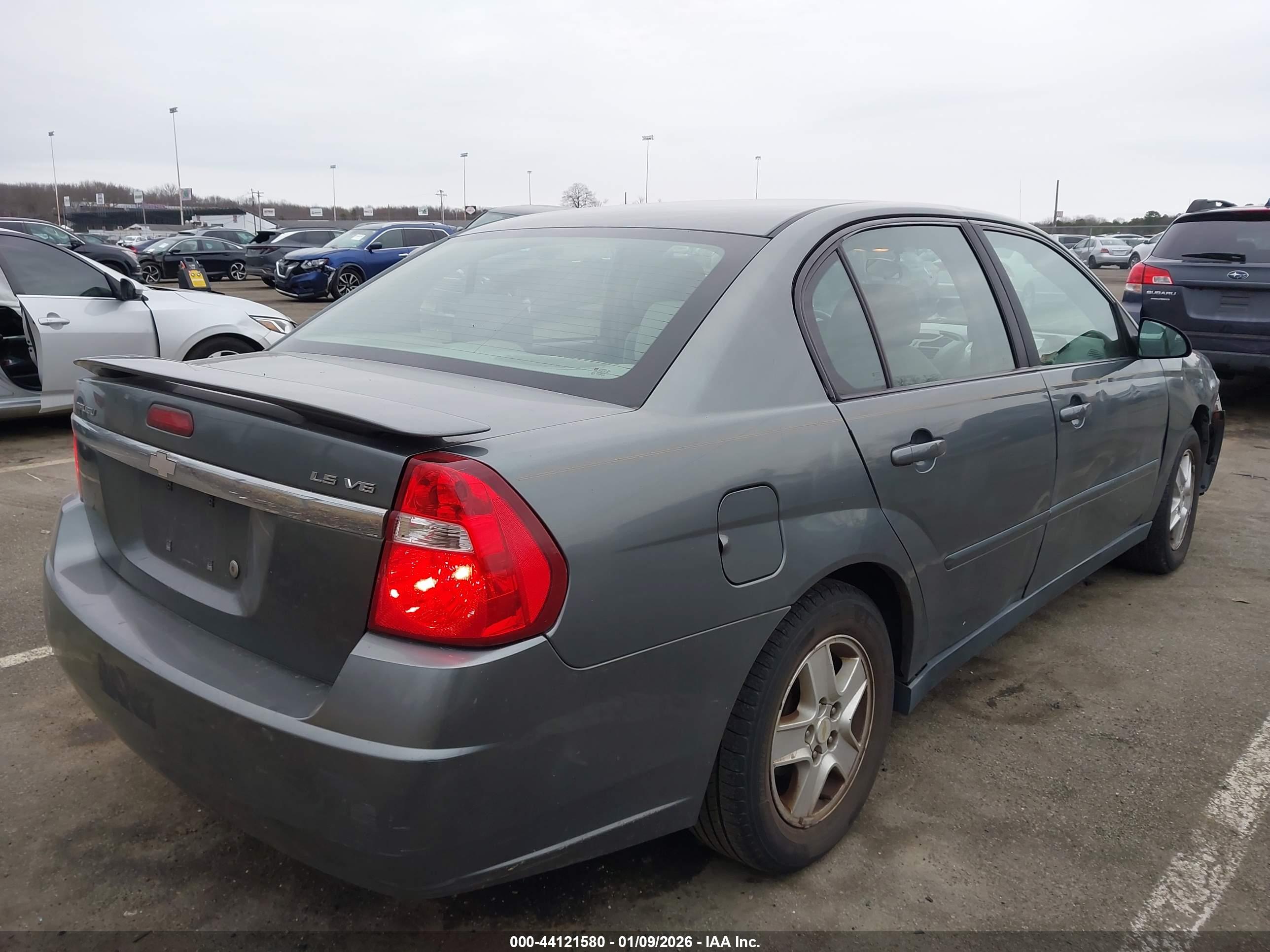 CHEVROLET MALIBU image 4