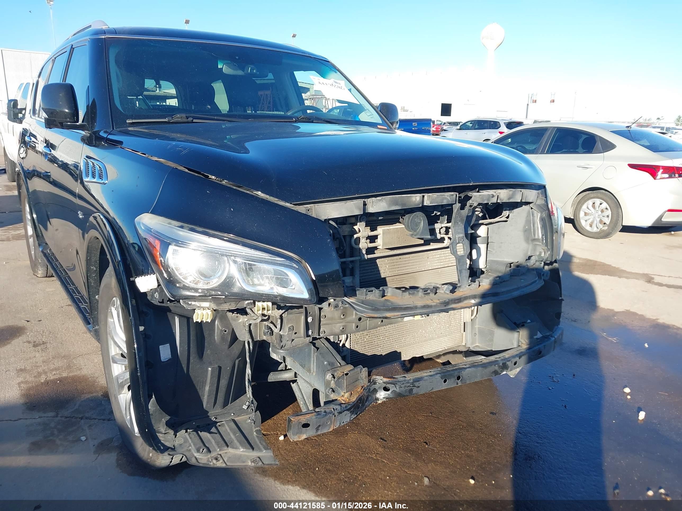 INFINITI QX80 image 6