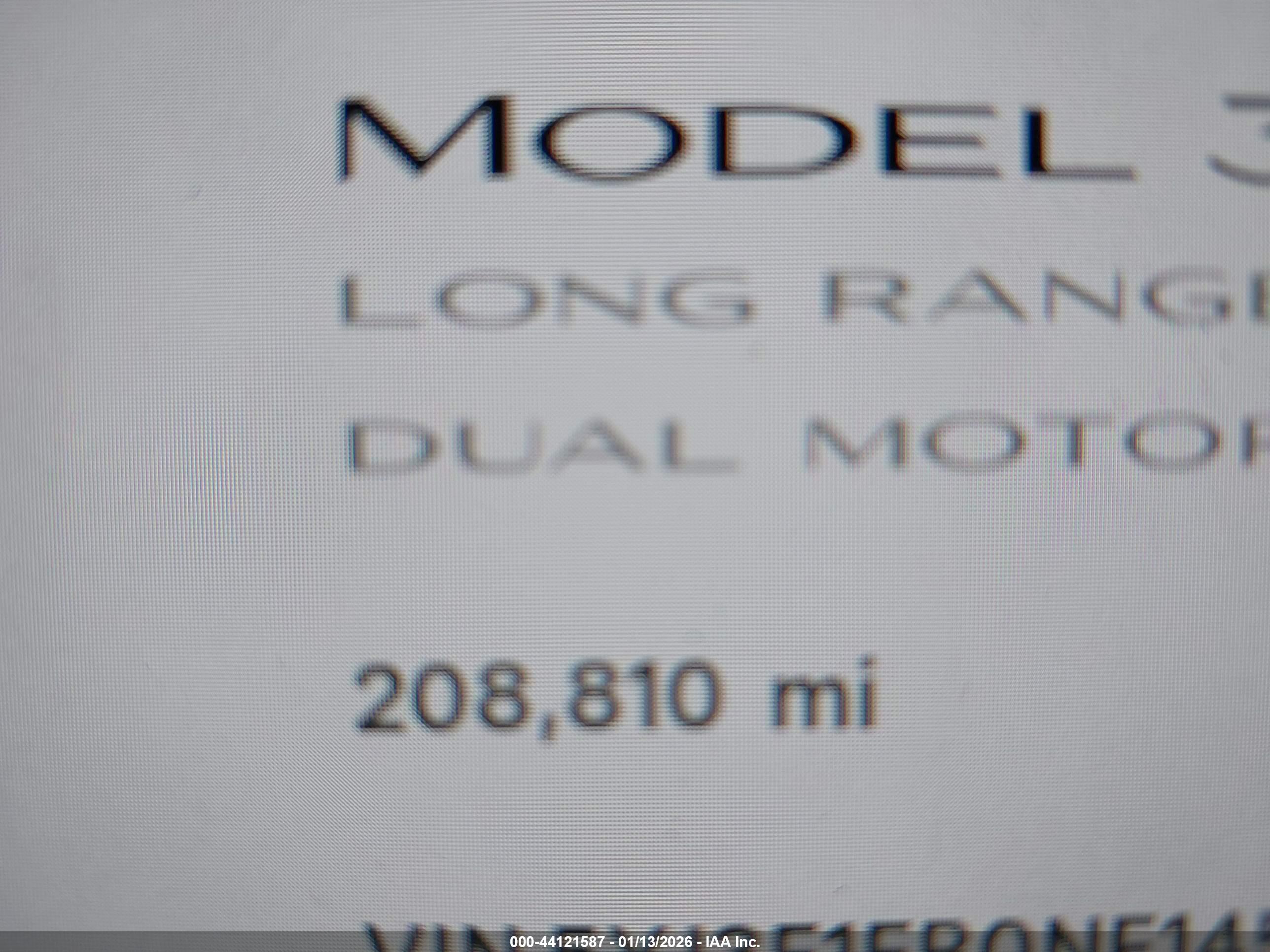 TESLA MODEL image 7