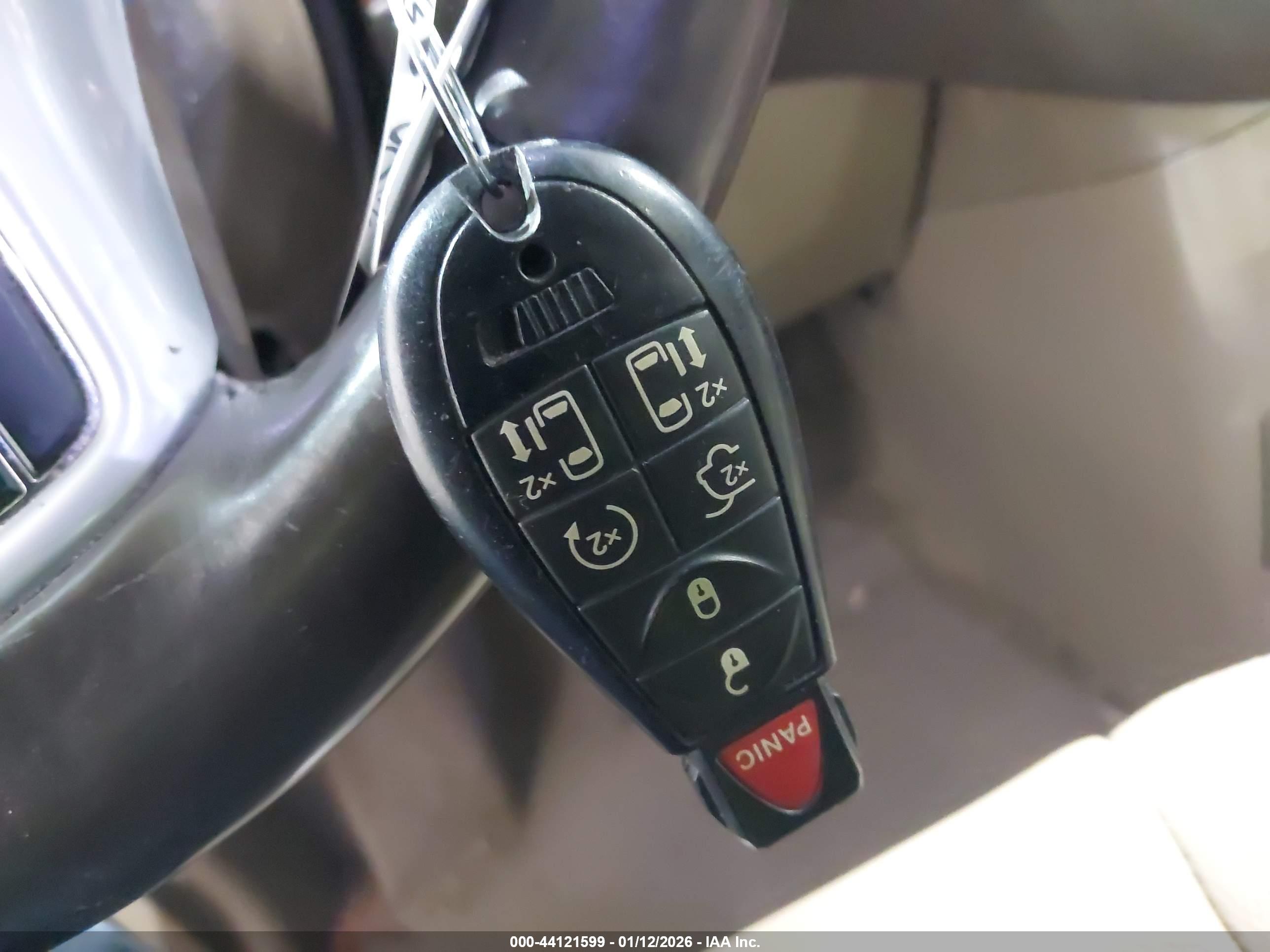CHRYSLER TOWN image 11