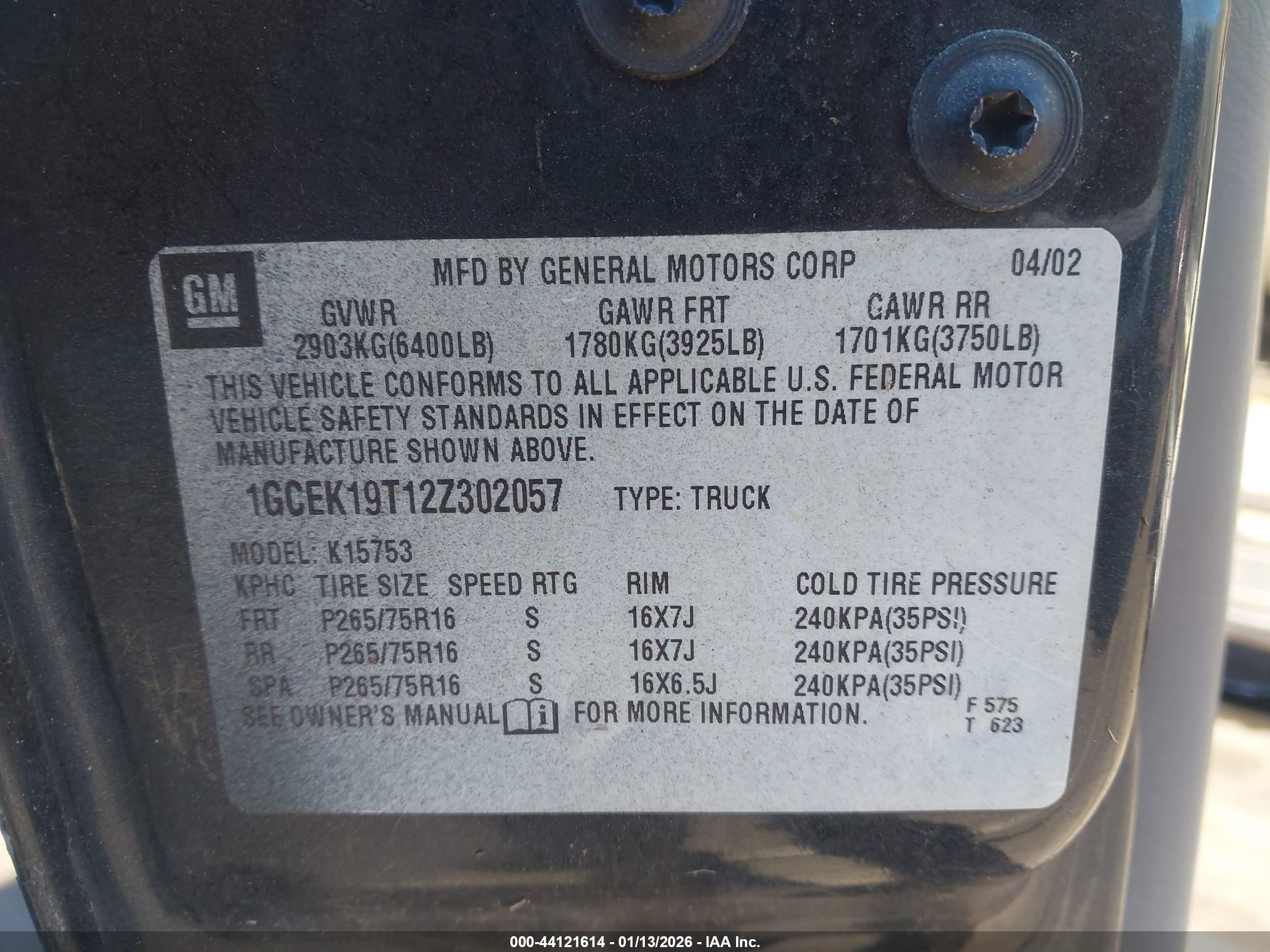 CHEVROLET SILVERADO image 9