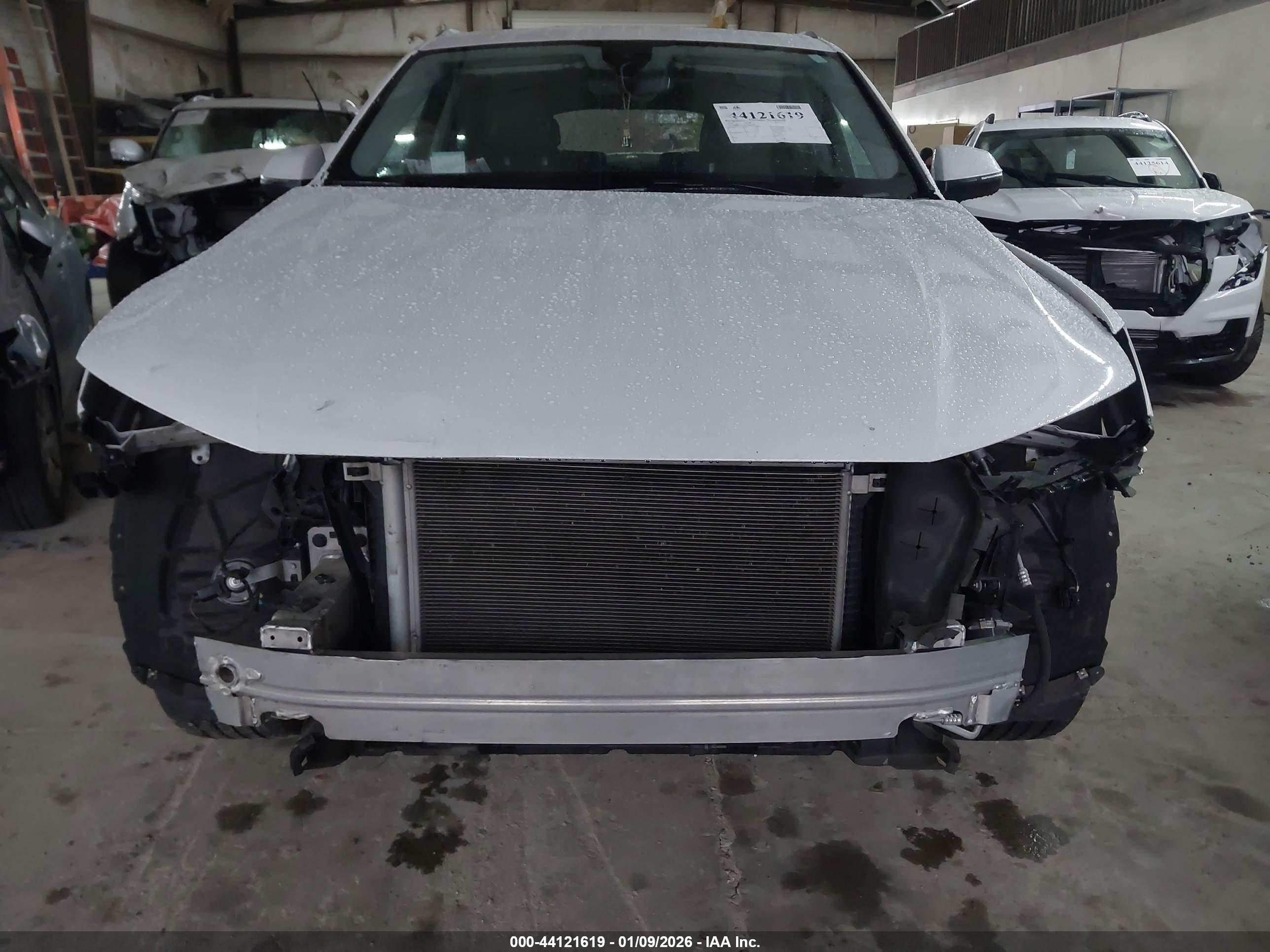 AUDI Q7 image 6
