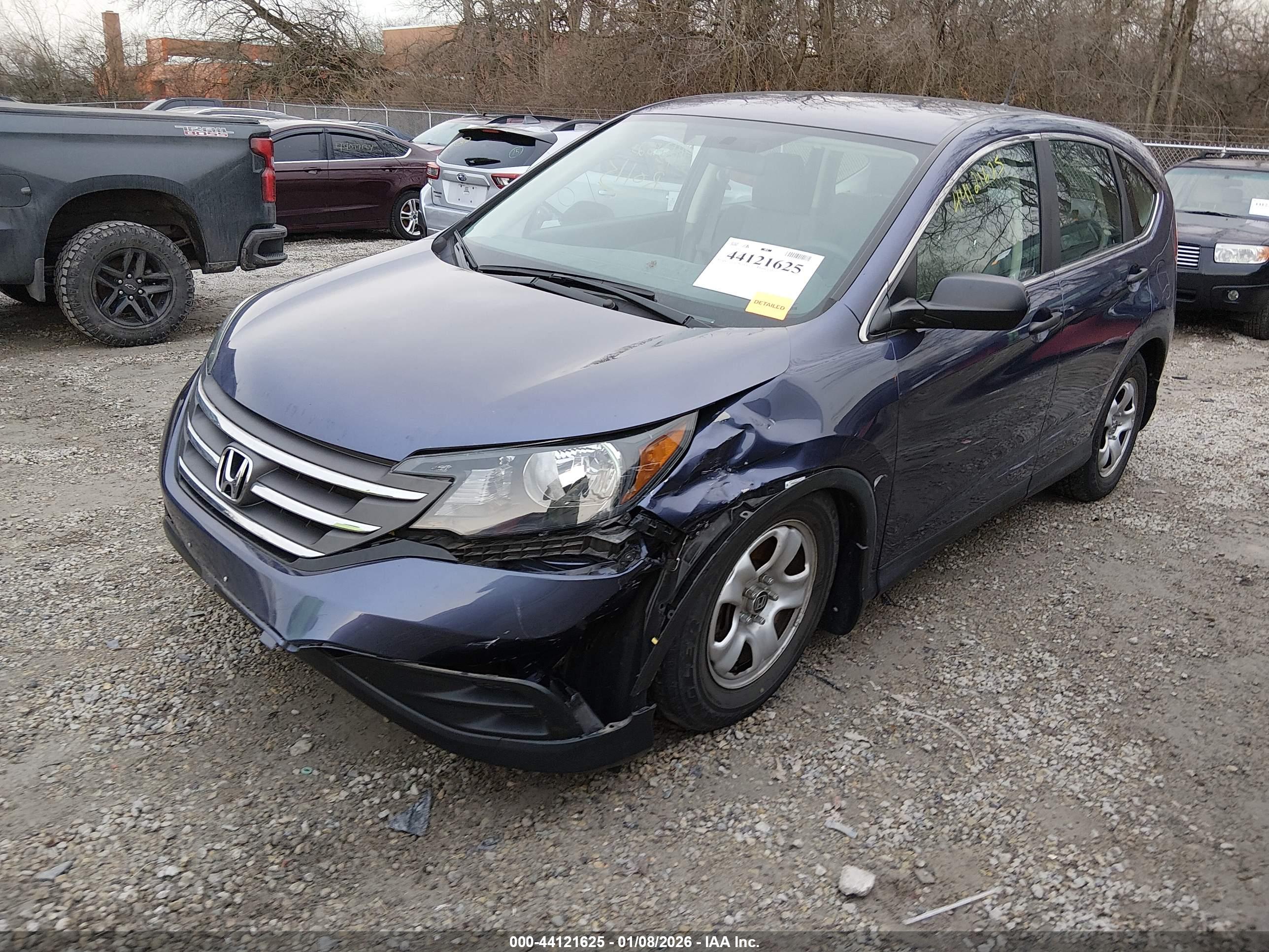 HONDA CR-V image 2