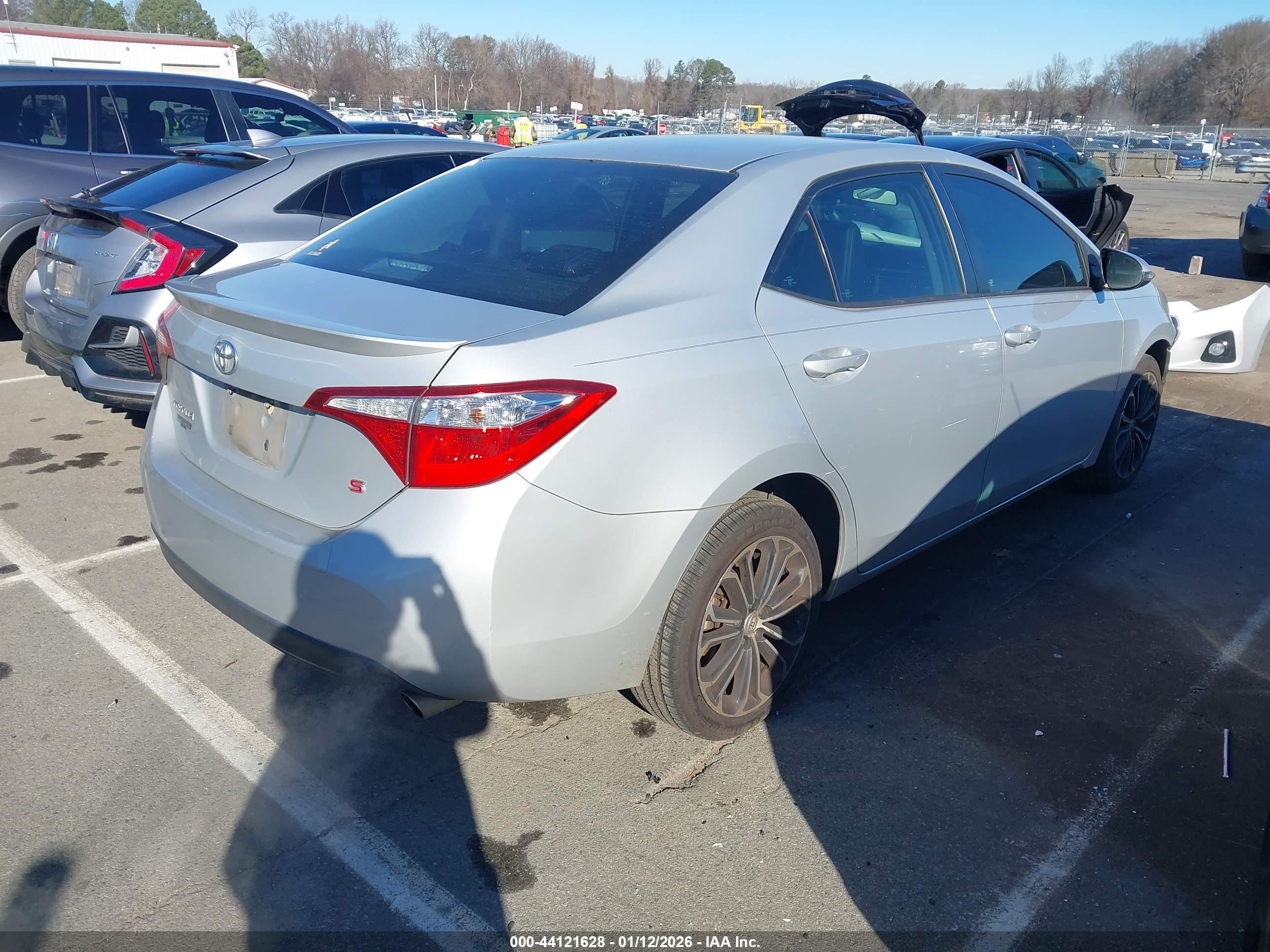 TOYOTA COROLLA image 4