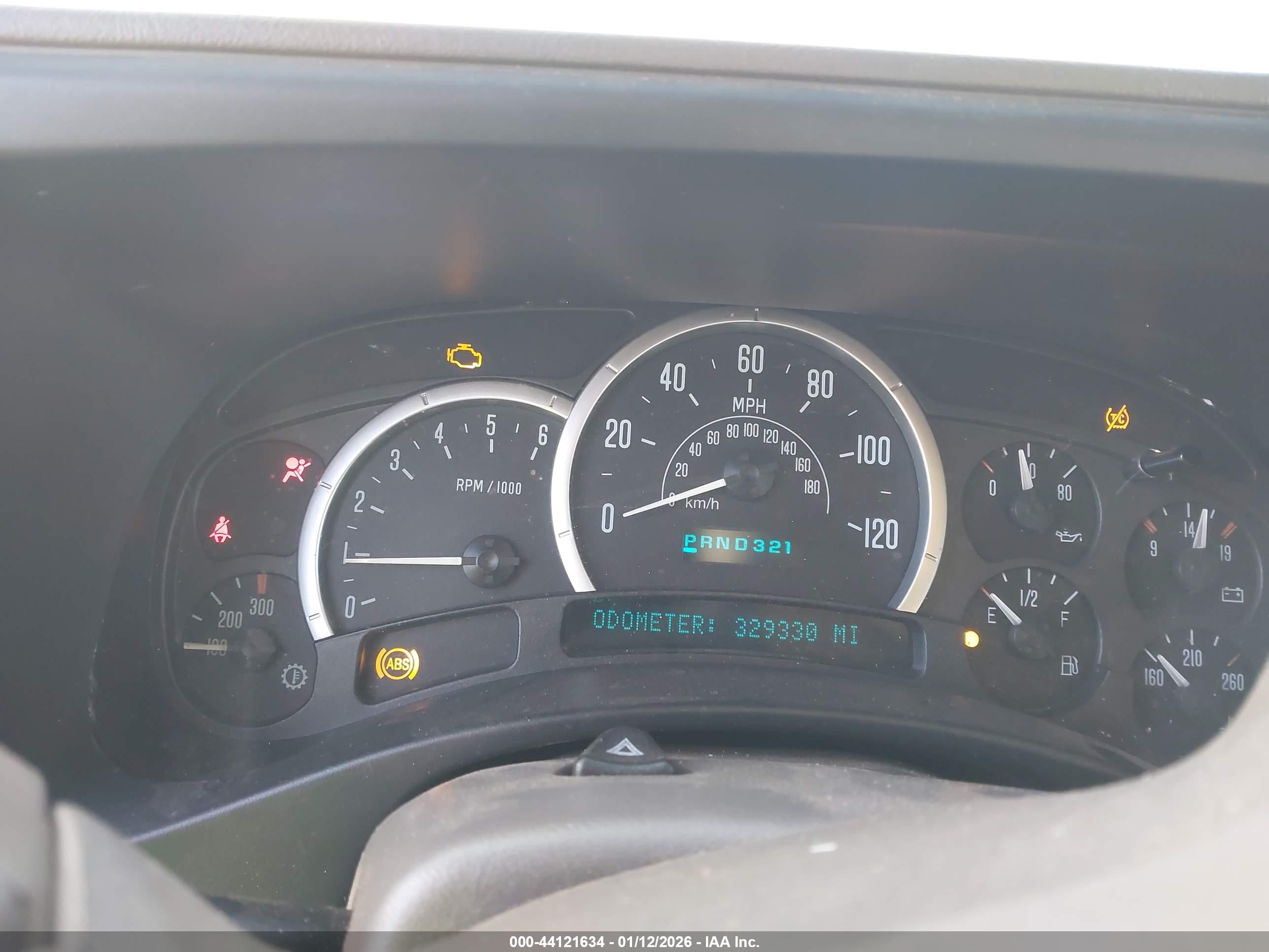 CADILLAC ESCALADE image 7