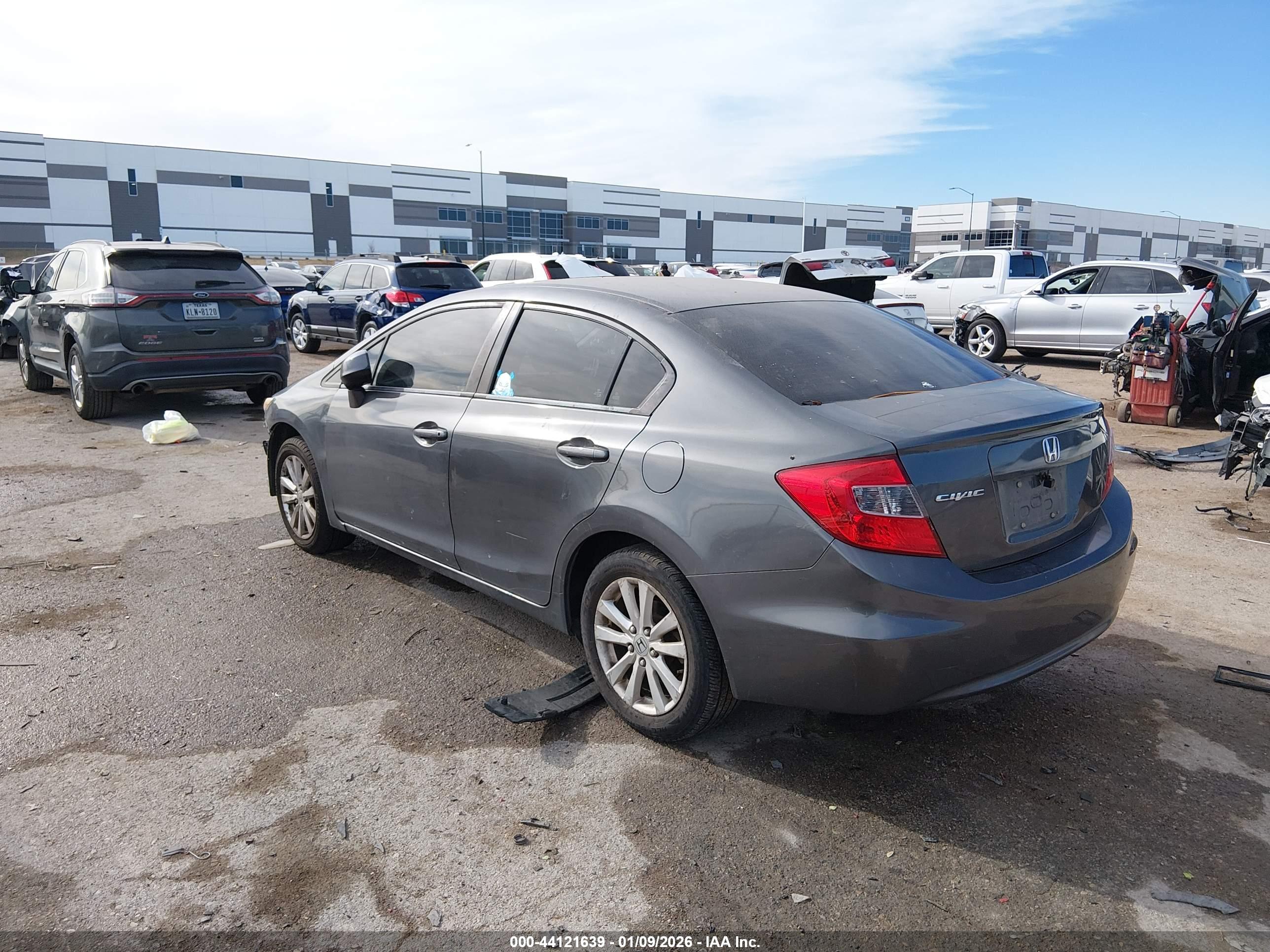 HONDA CIVIC image 3