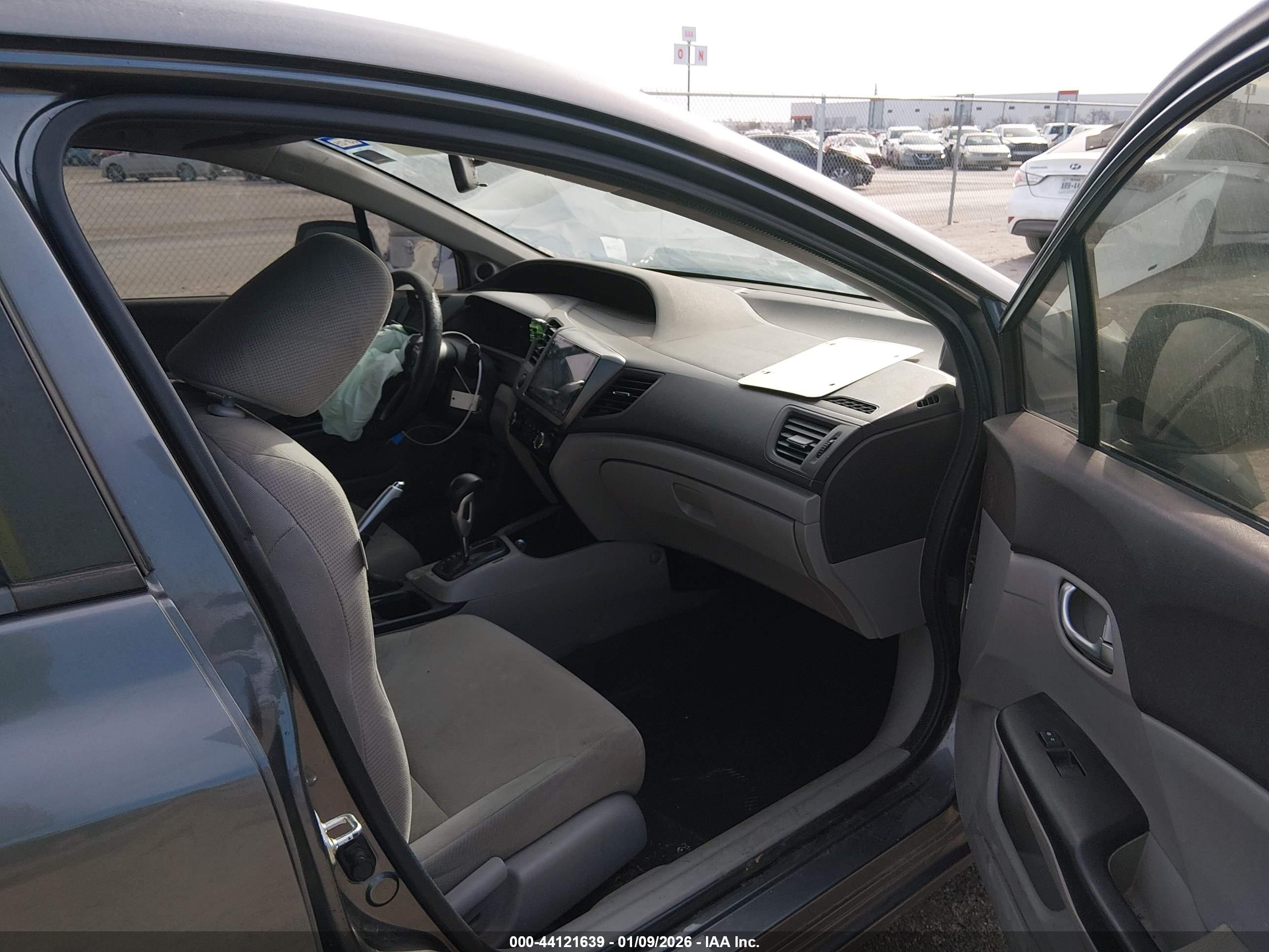 HONDA CIVIC image 5