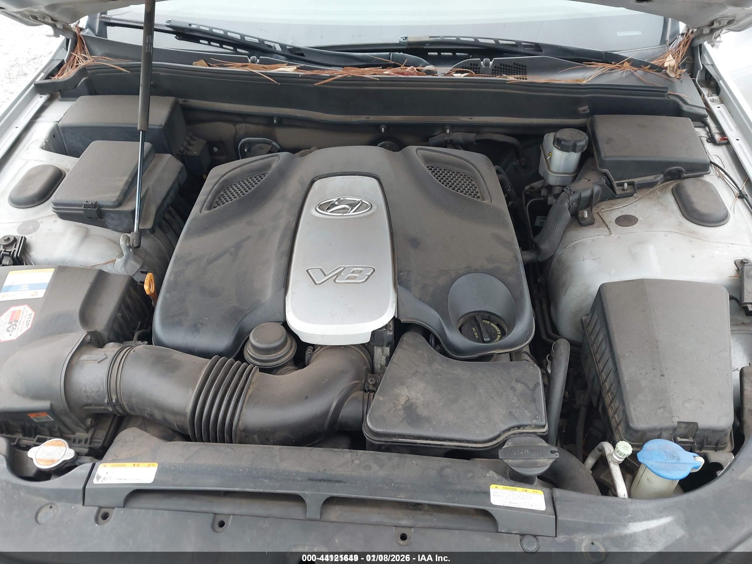 HYUNDAI GENESIS image 10