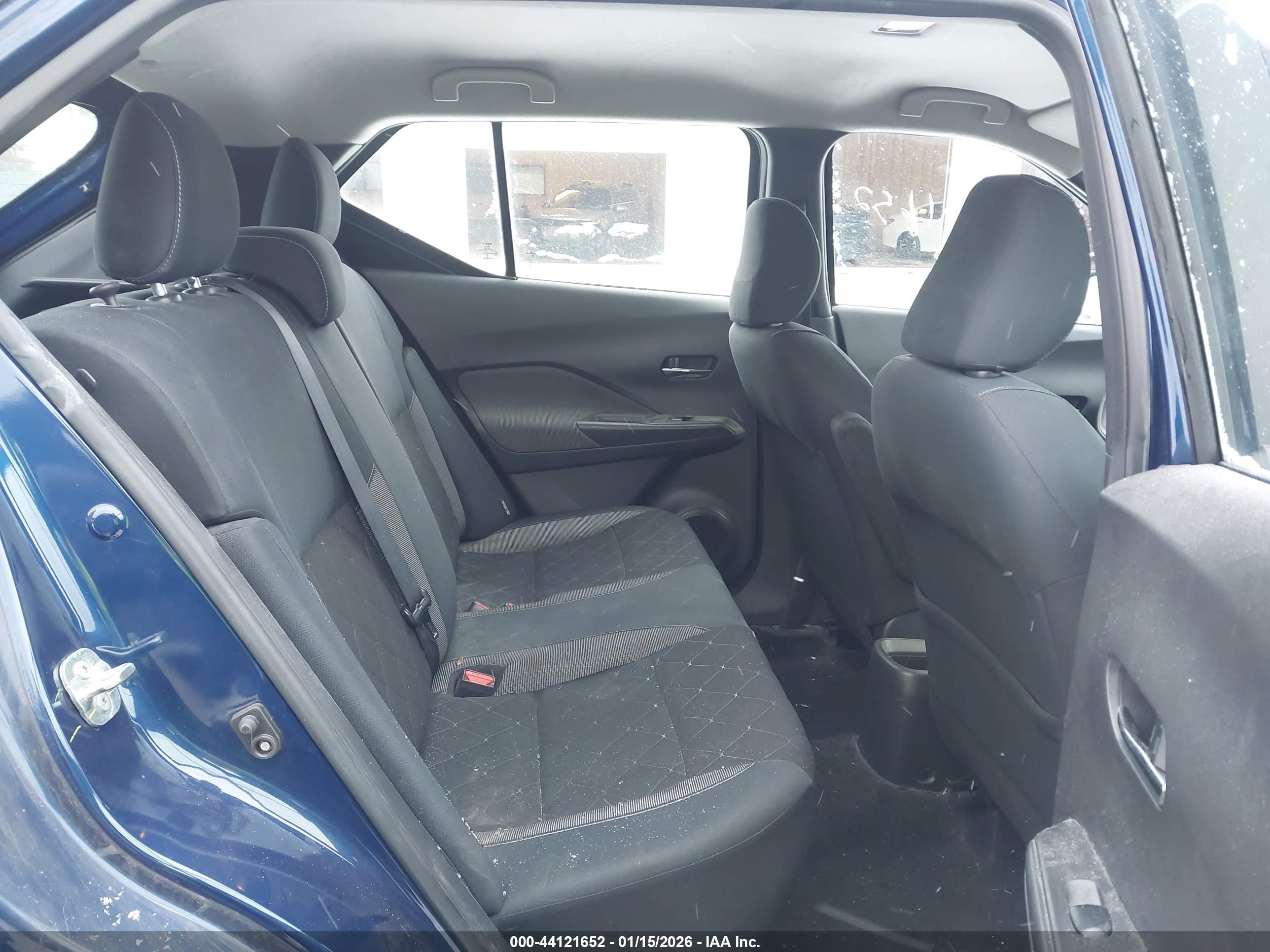 NISSAN KICKS image 8