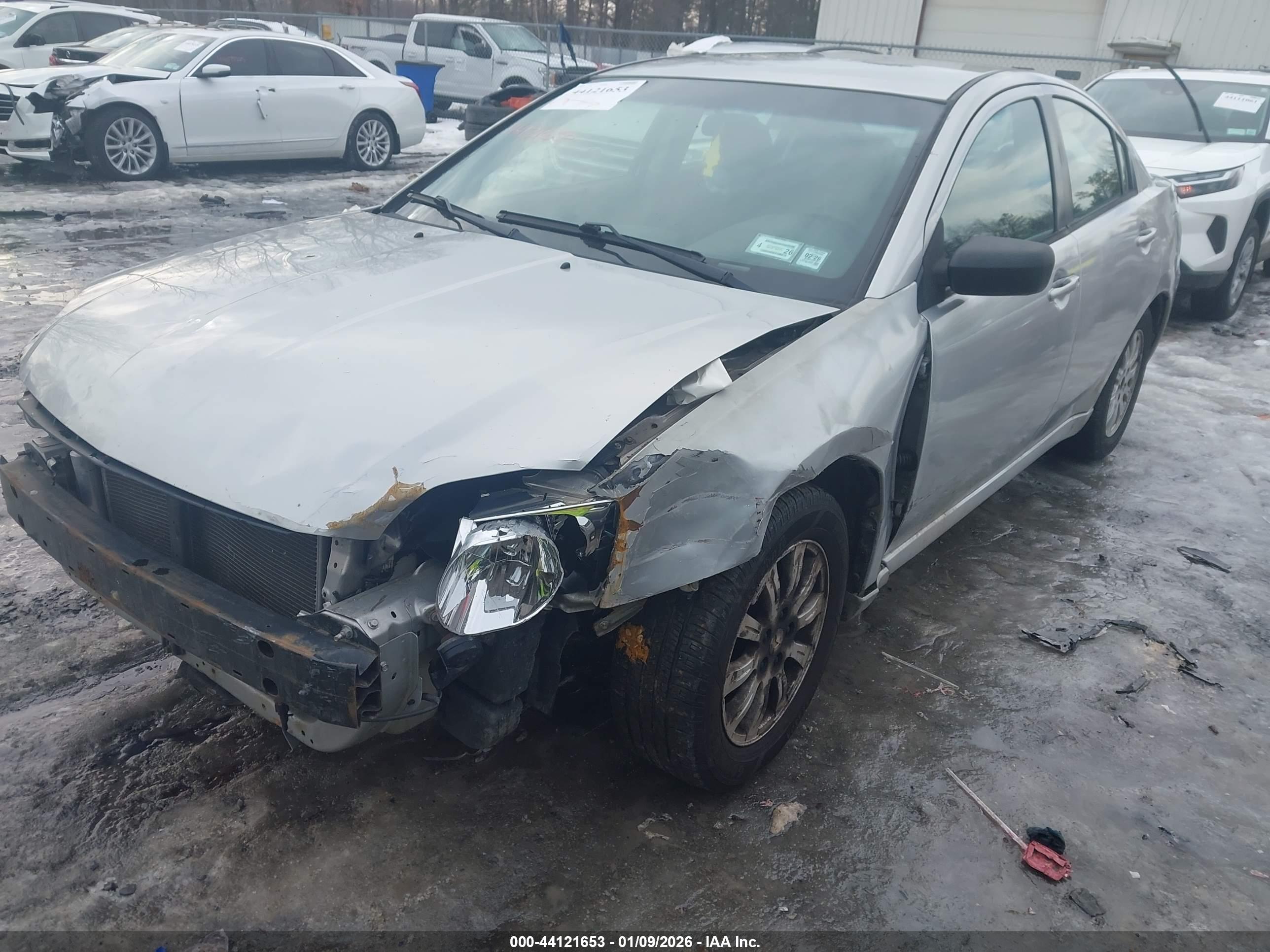 MITSUBISHI GALANT image 2