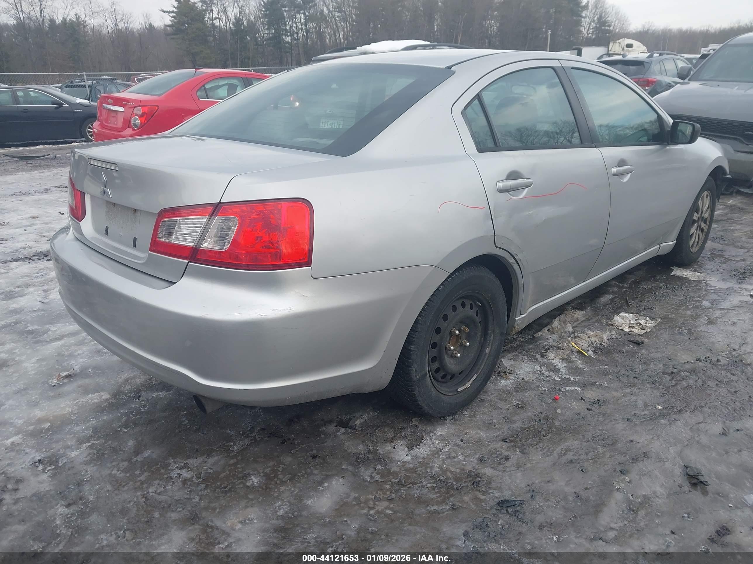 MITSUBISHI GALANT image 4
