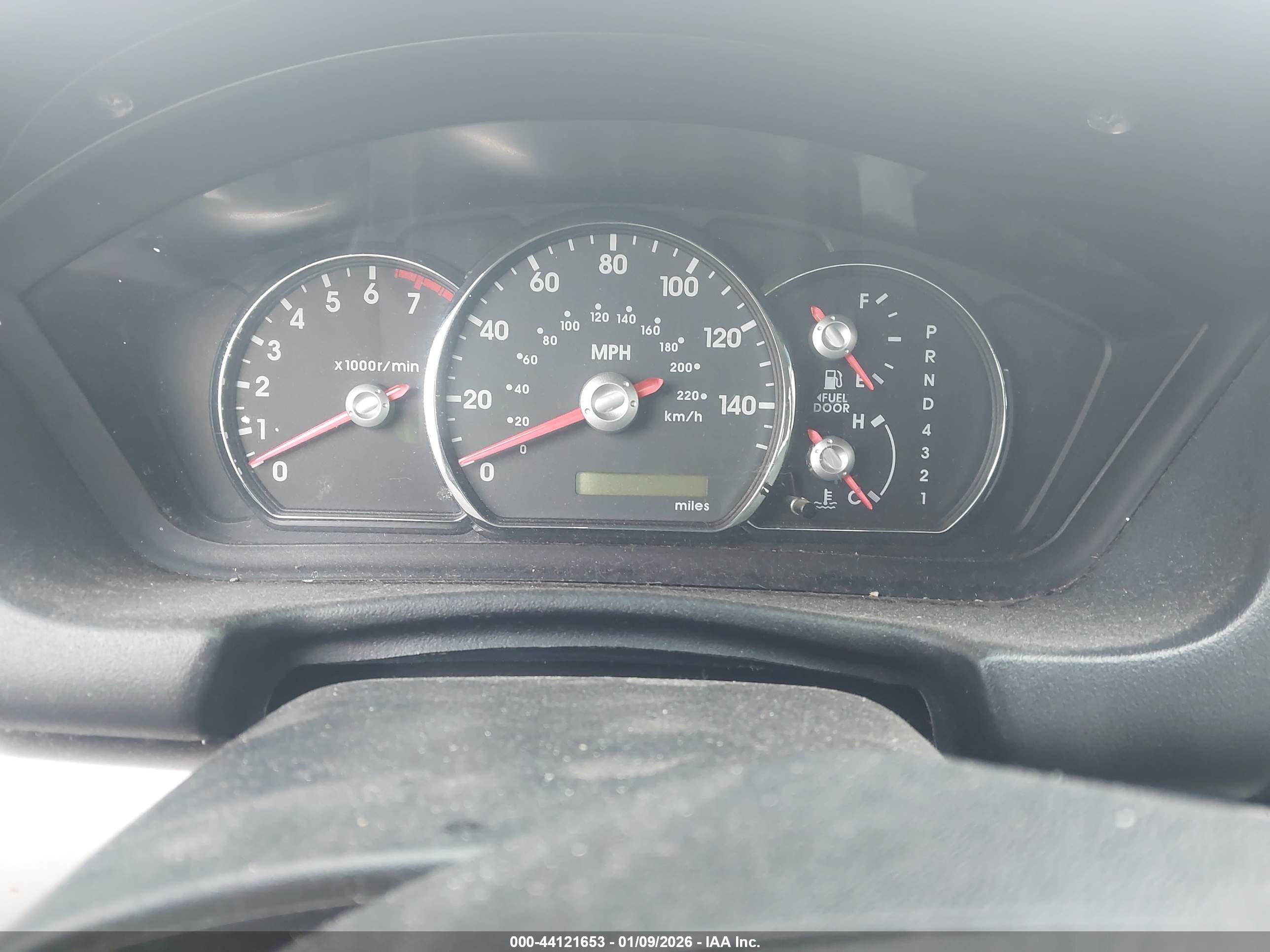 MITSUBISHI GALANT image 7