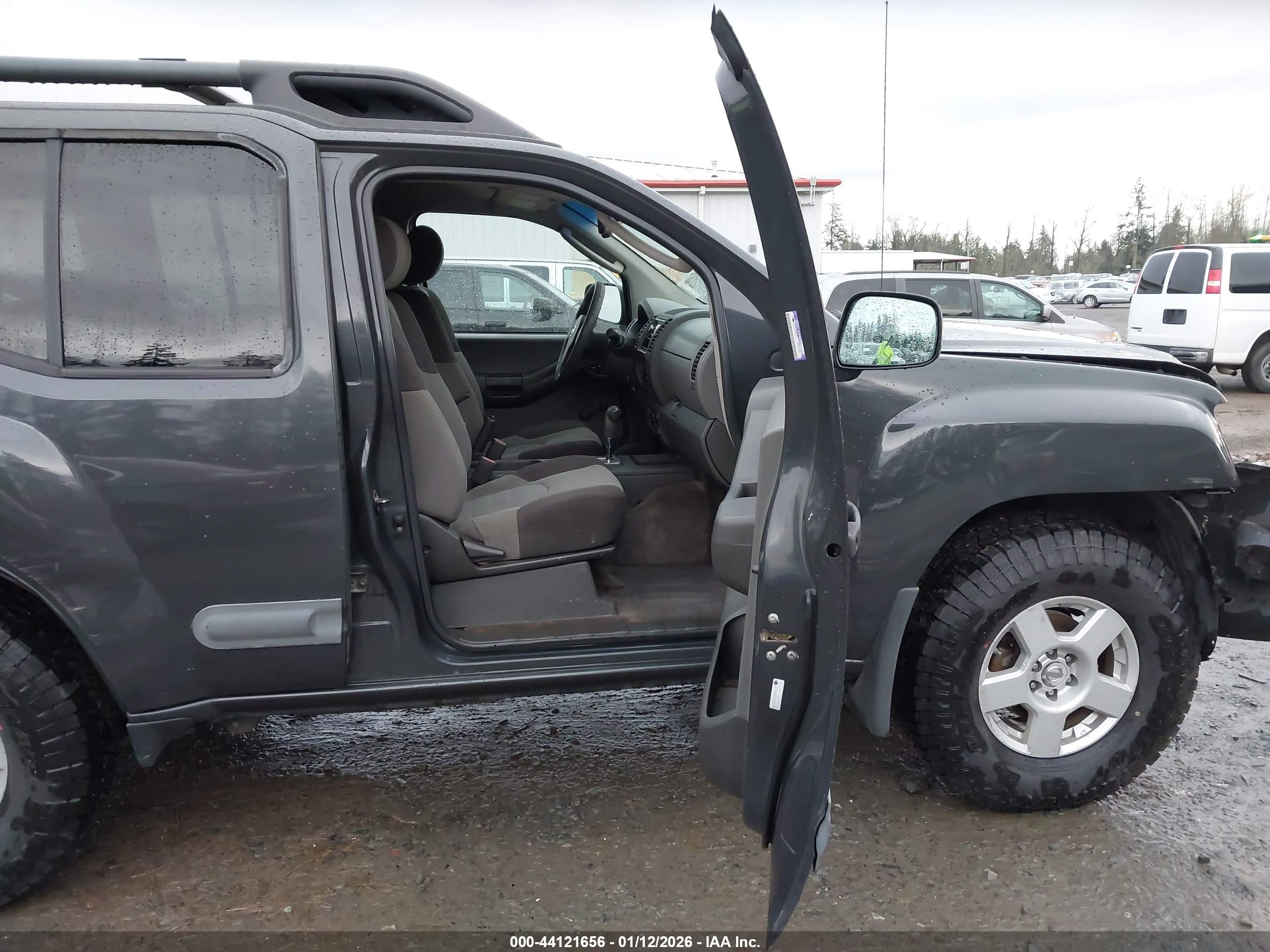 NISSAN XTERRA image 5