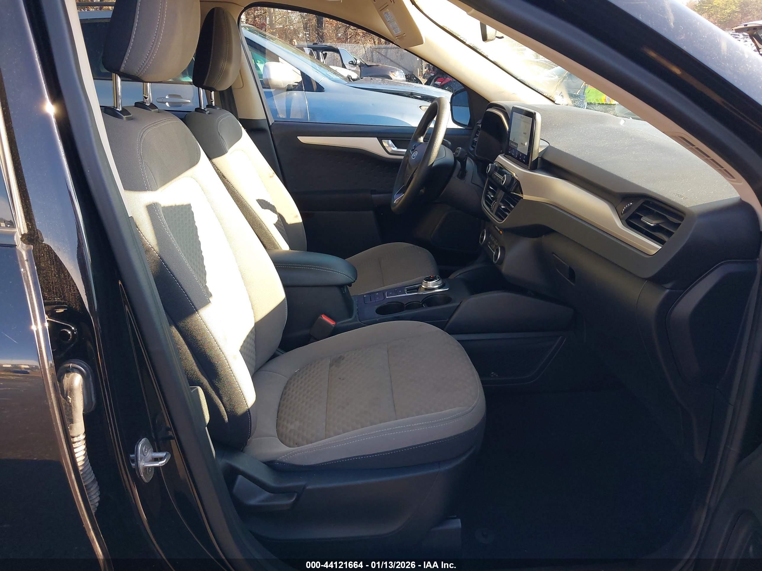 FORD ESCAPE image 5