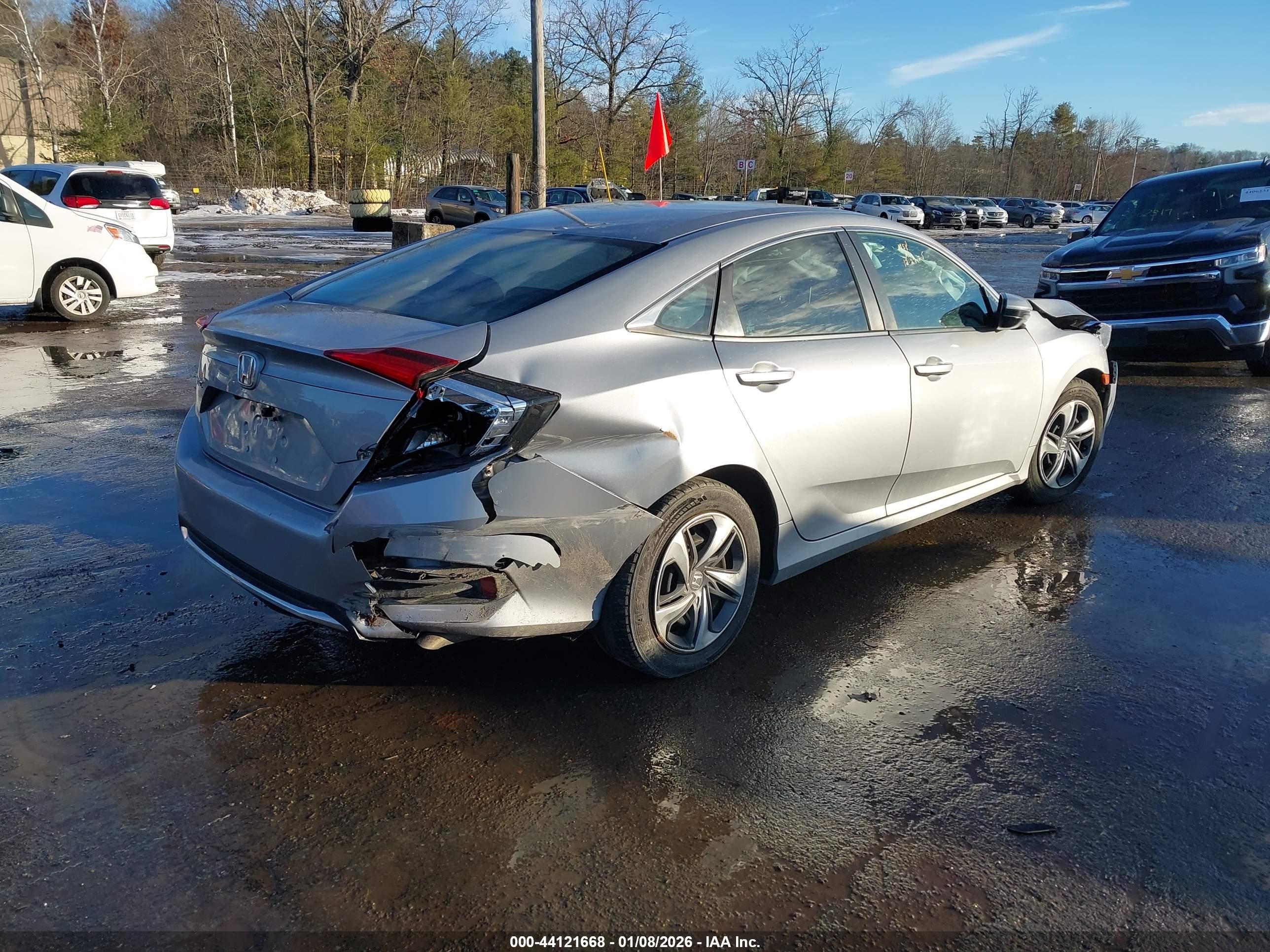 HONDA CIVIC image 4