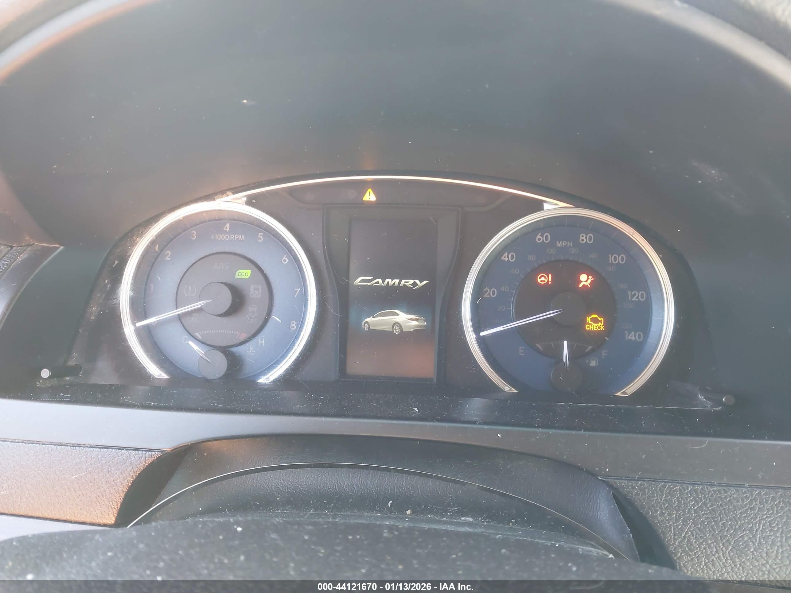 TOYOTA CAMRY image 7
