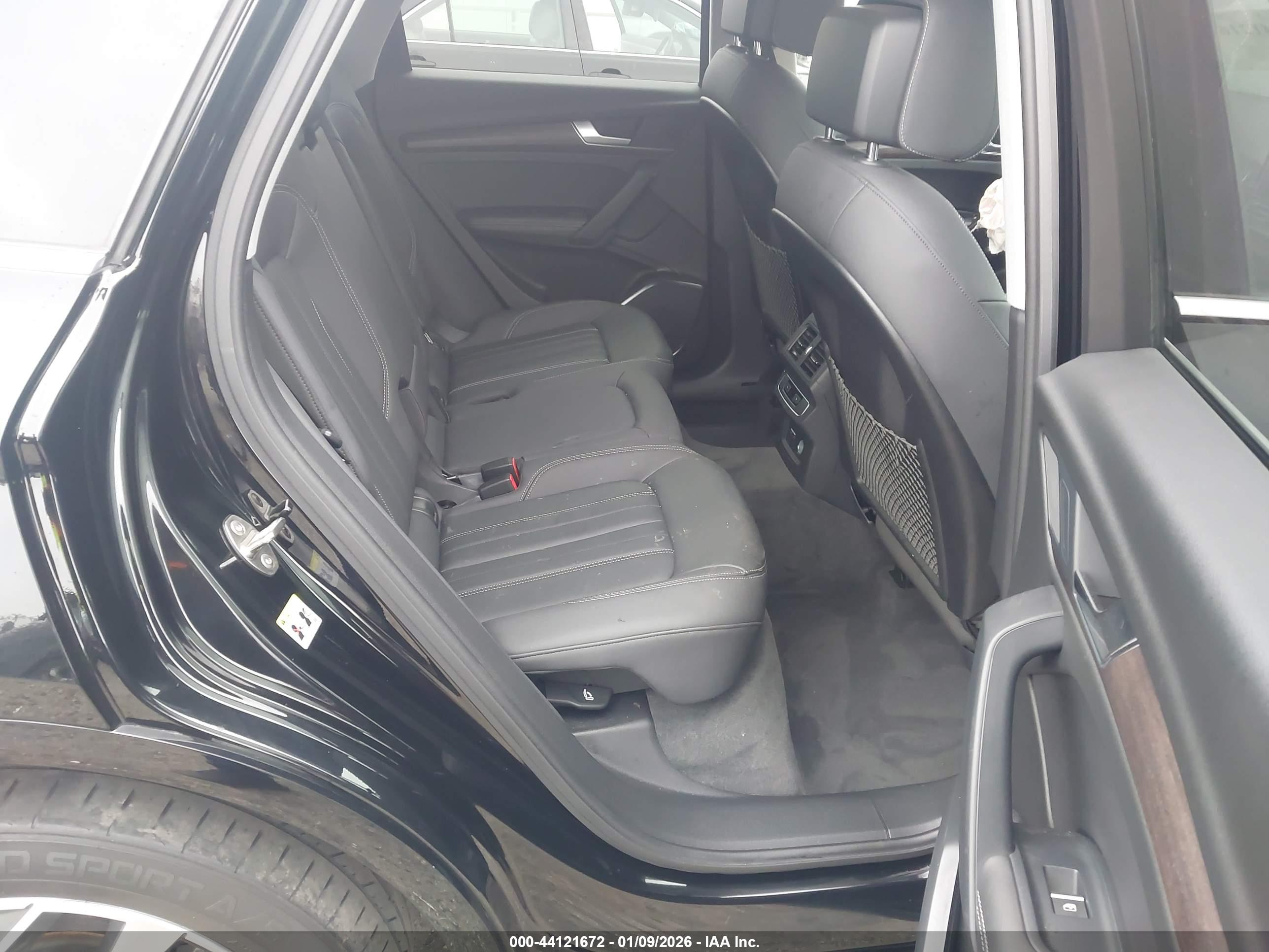 AUDI Q5 image 8