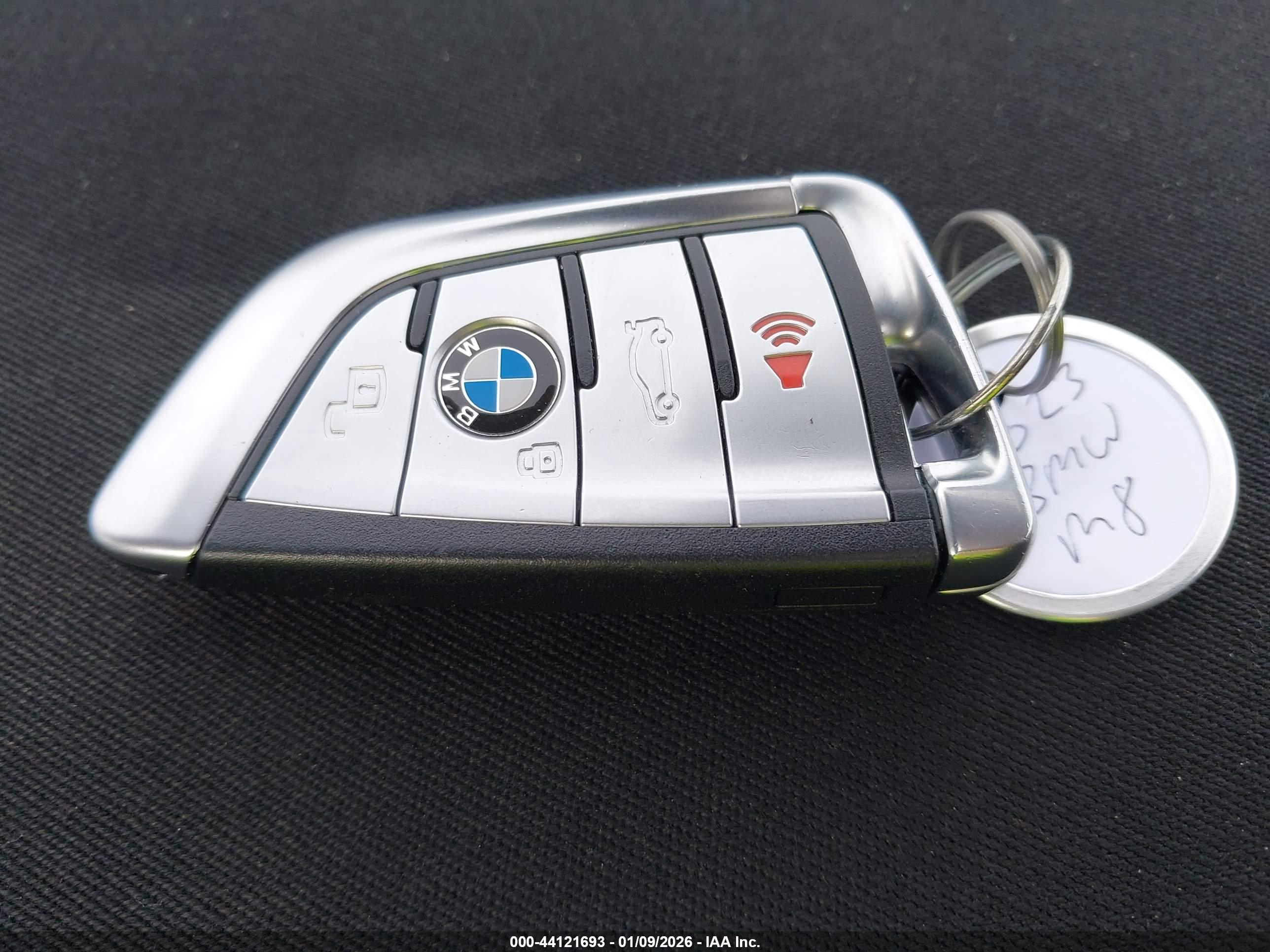 BMW M8 image 11