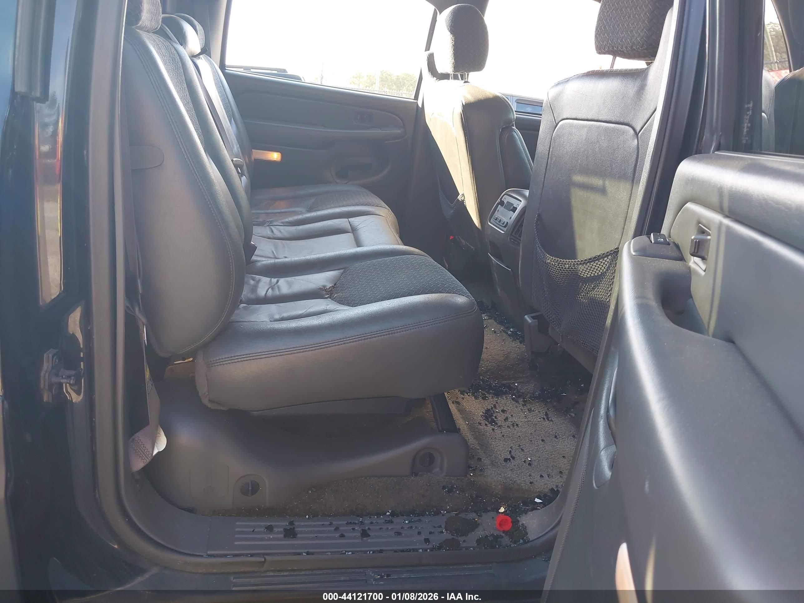 CHEVROLET AVALANCHE image 8