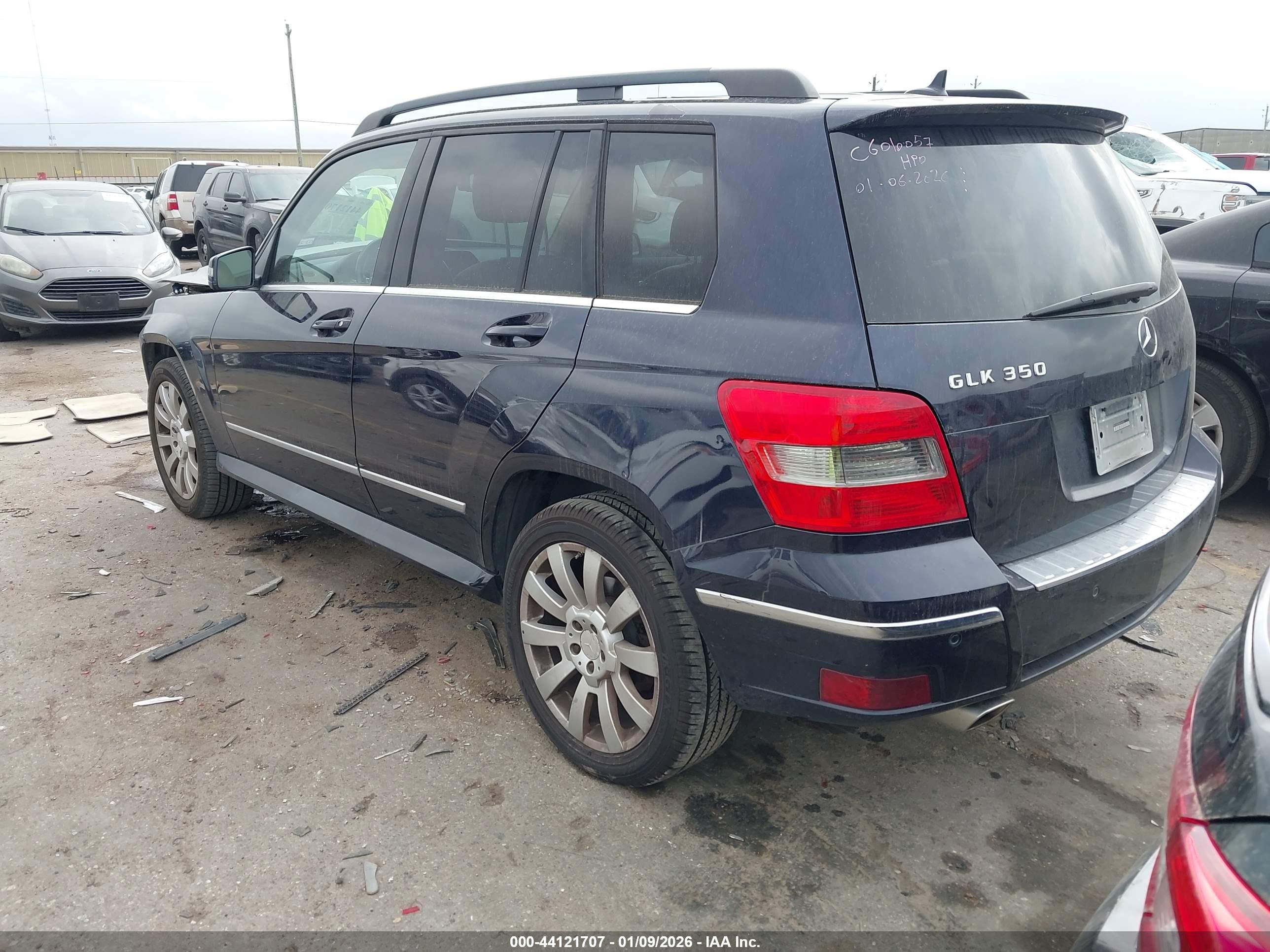 MERCEDES-BENZ GLK image 3