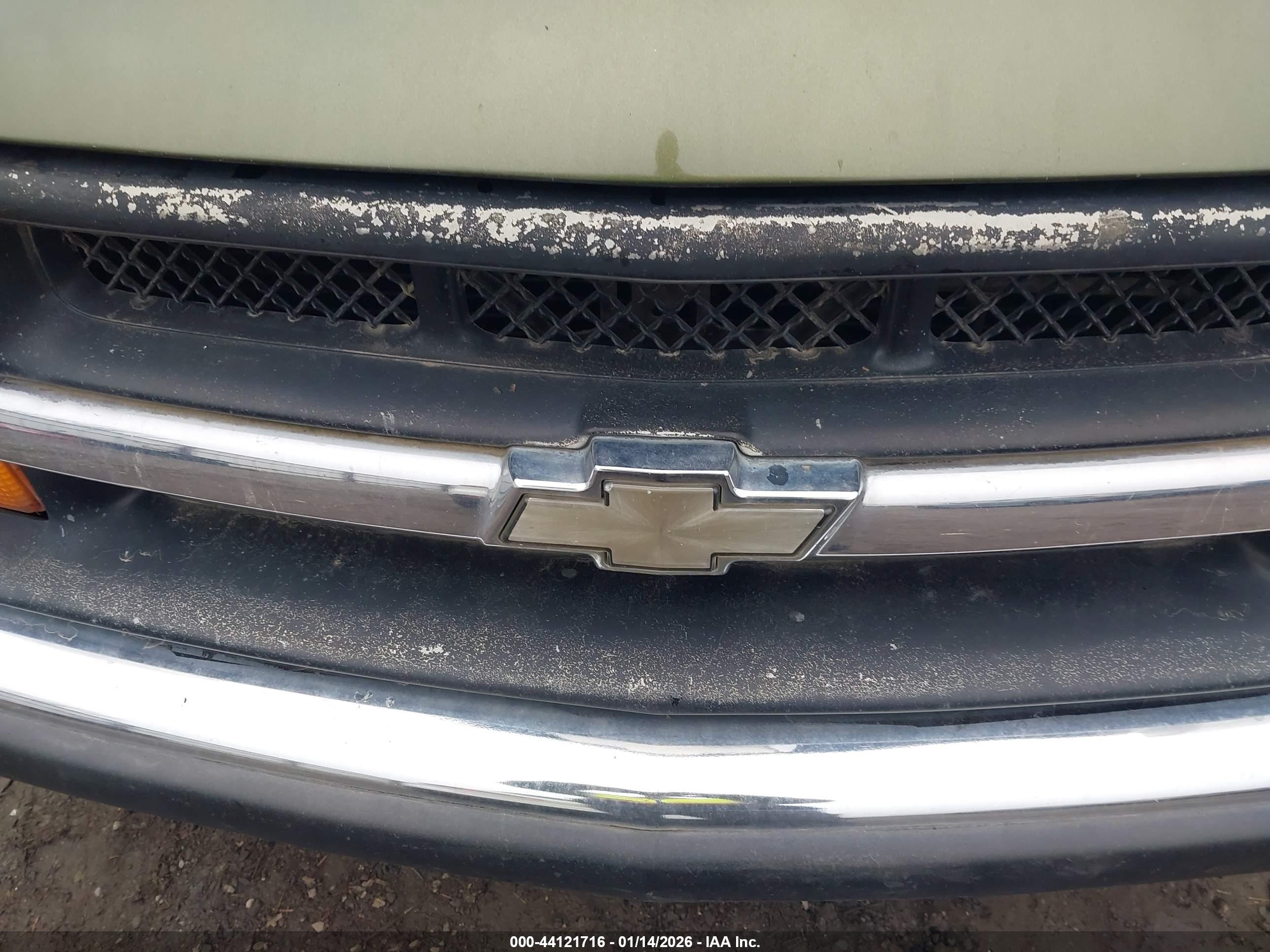 CHEVROLET BLAZER image 6