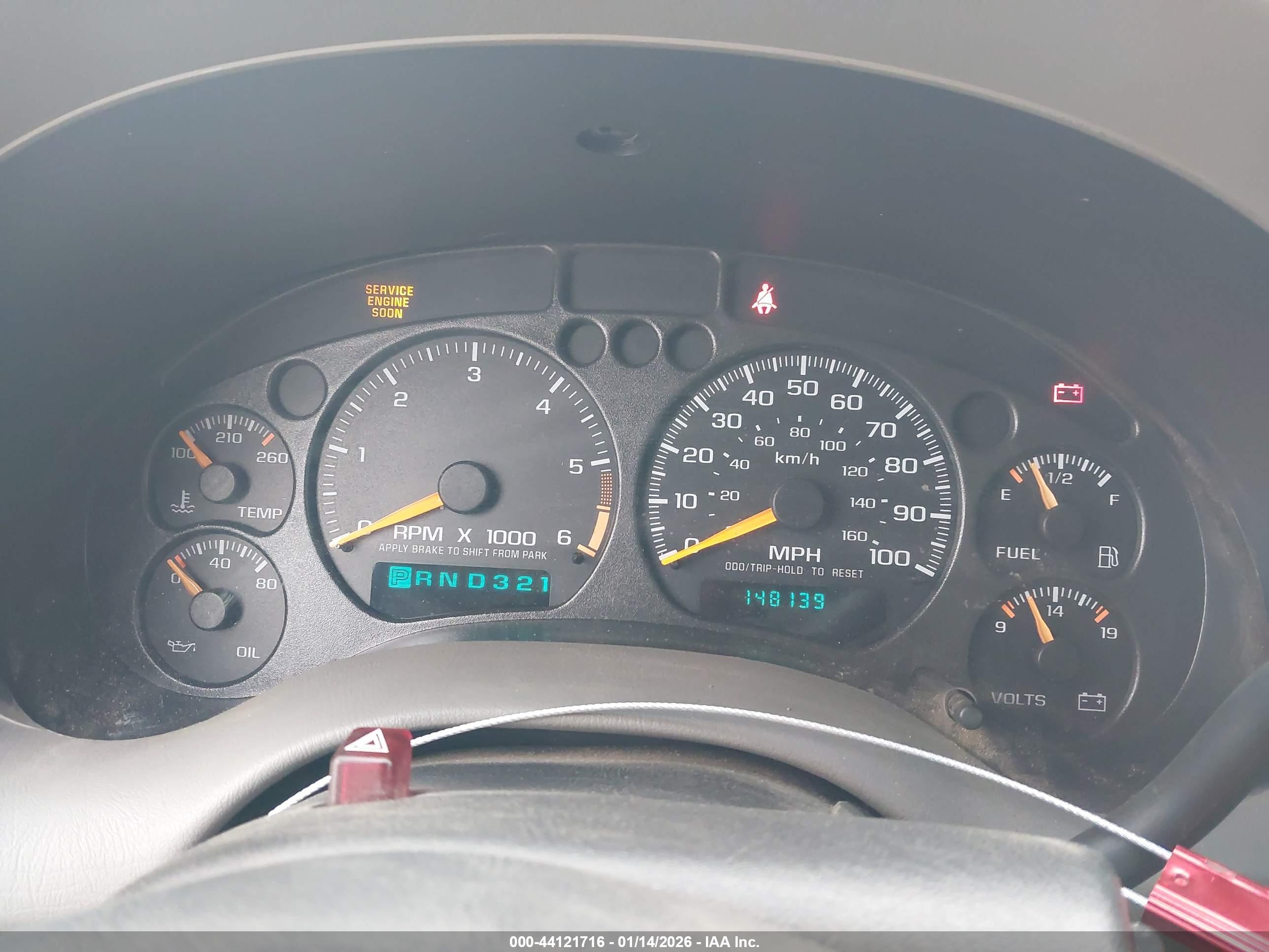 CHEVROLET BLAZER image 7