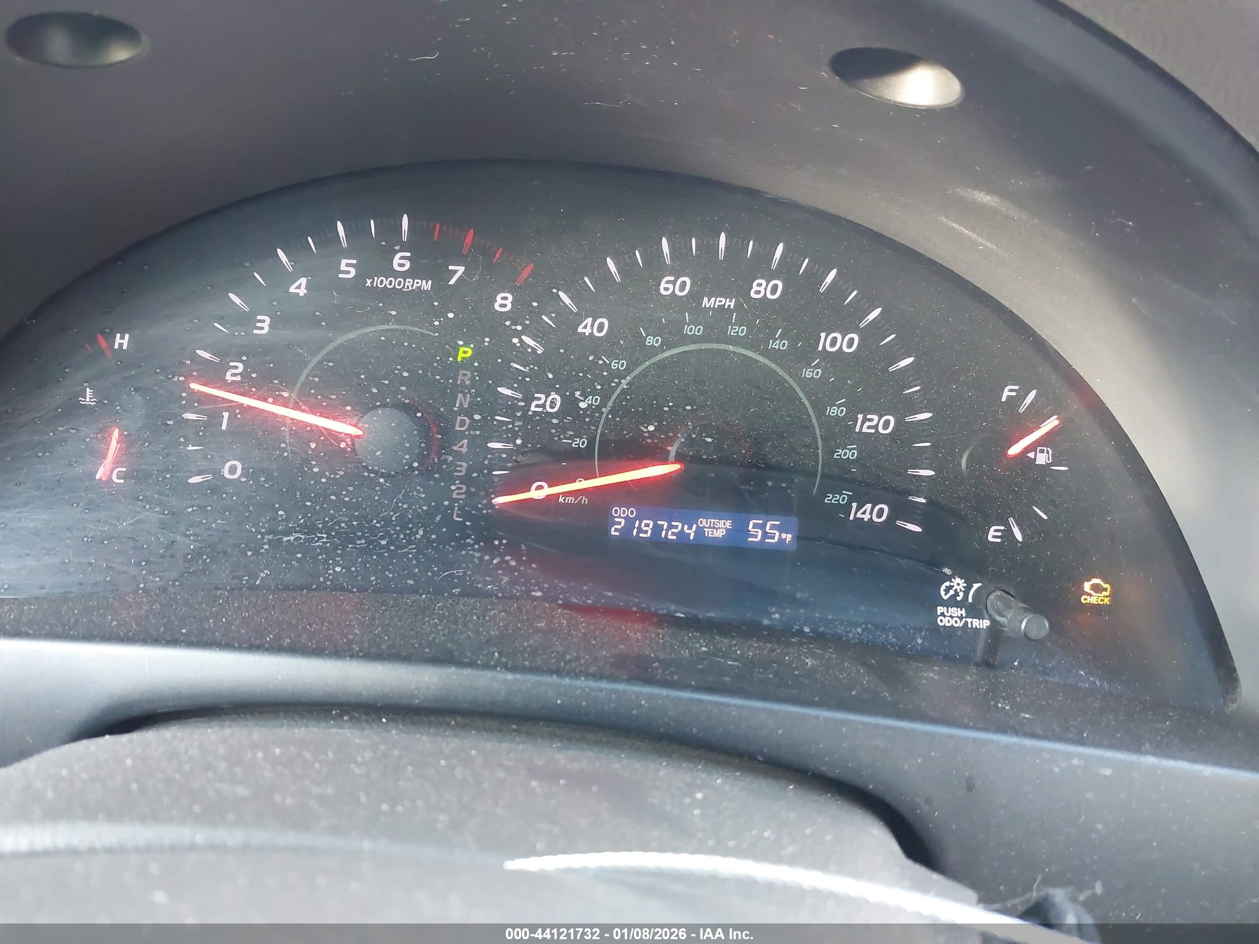 TOYOTA CAMRY image 7