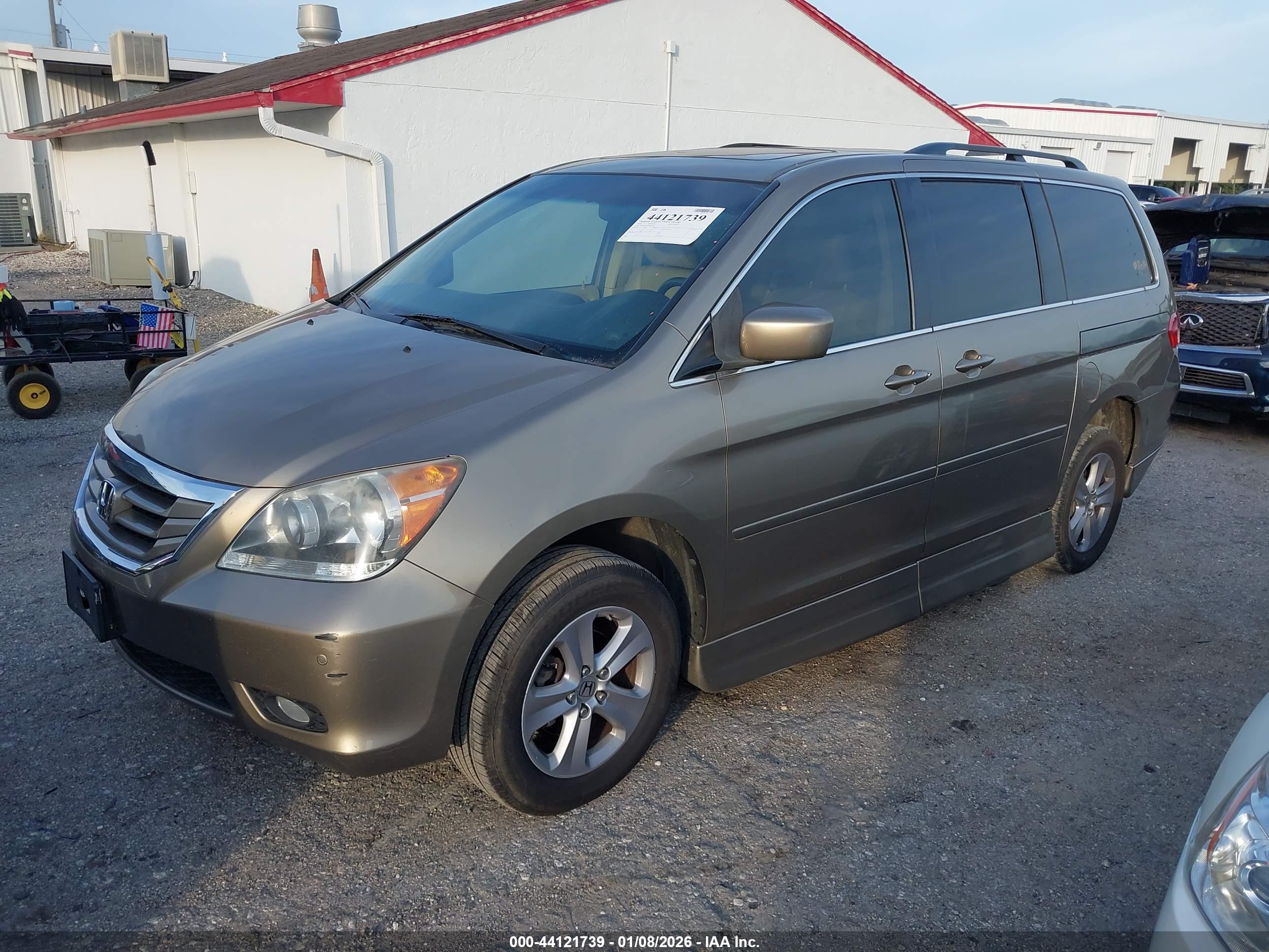 HONDA ODYSSEY image 2