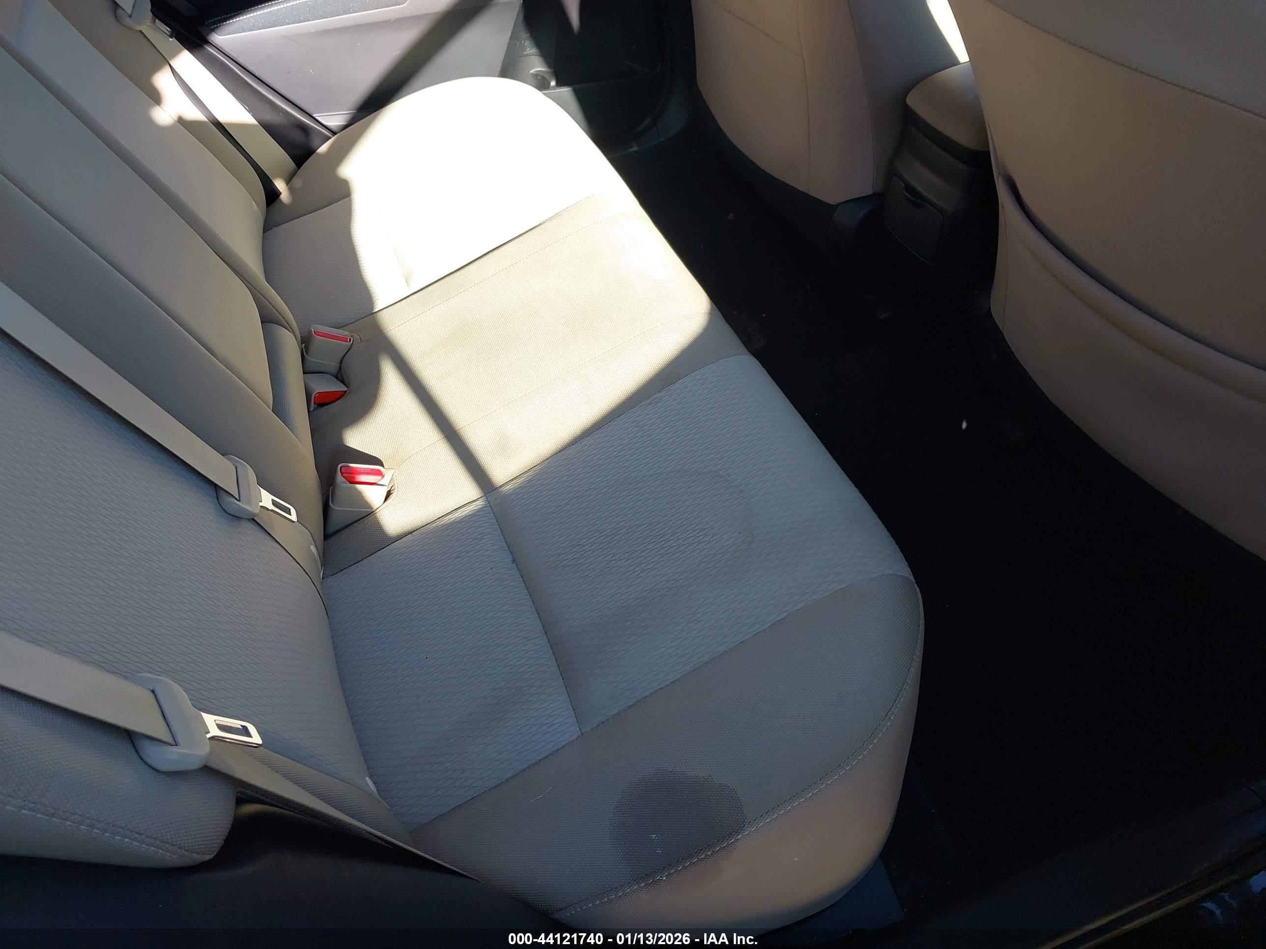 TOYOTA COROLLA image 8