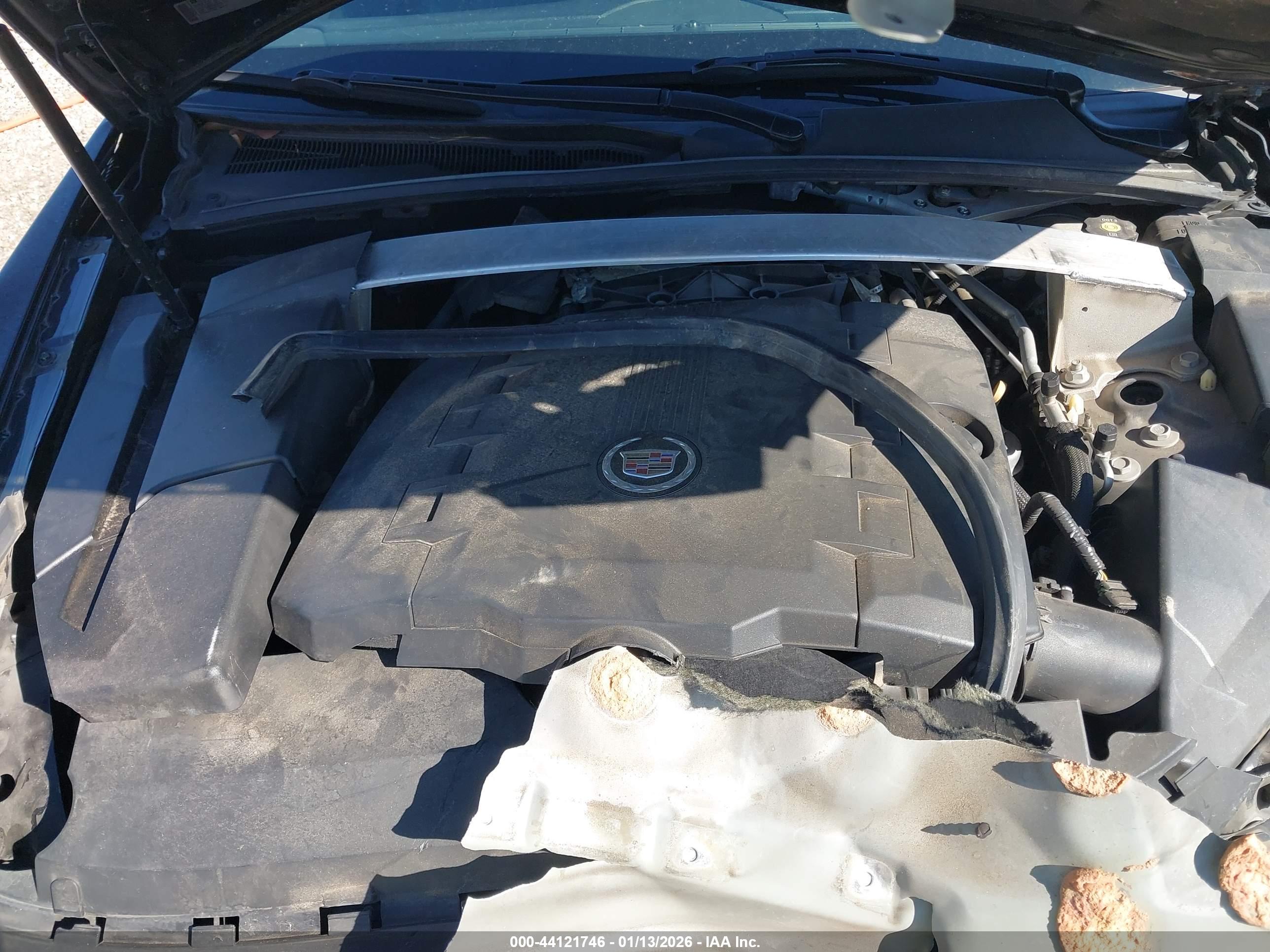 CADILLAC CTS image 10