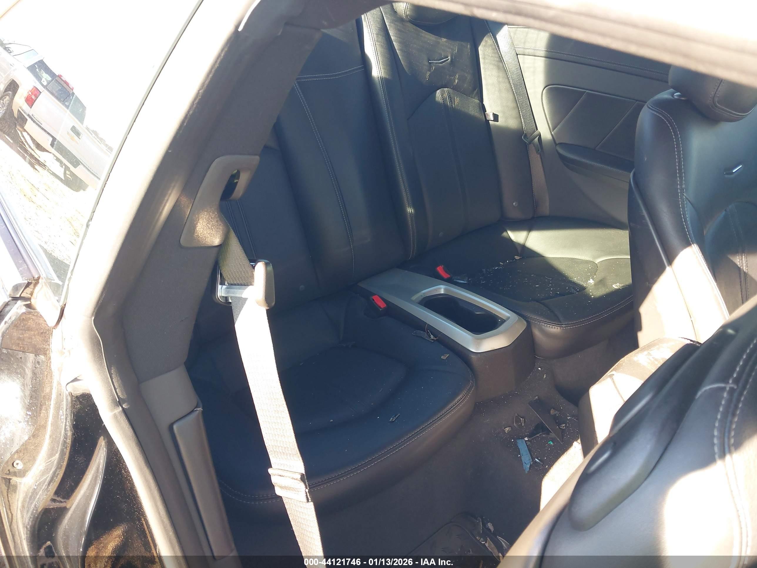 CADILLAC CTS image 8
