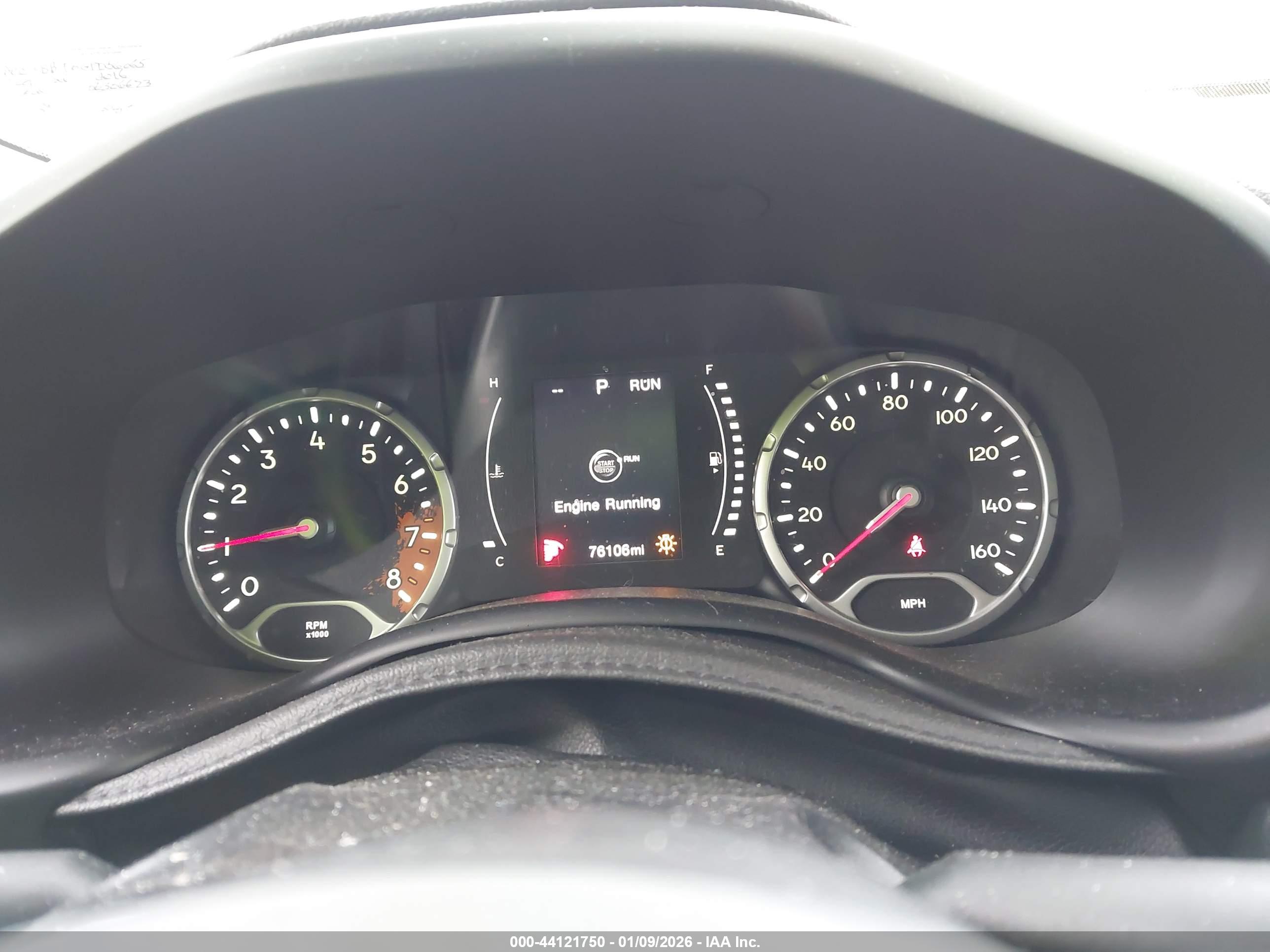 JEEP RENEGADE image 7