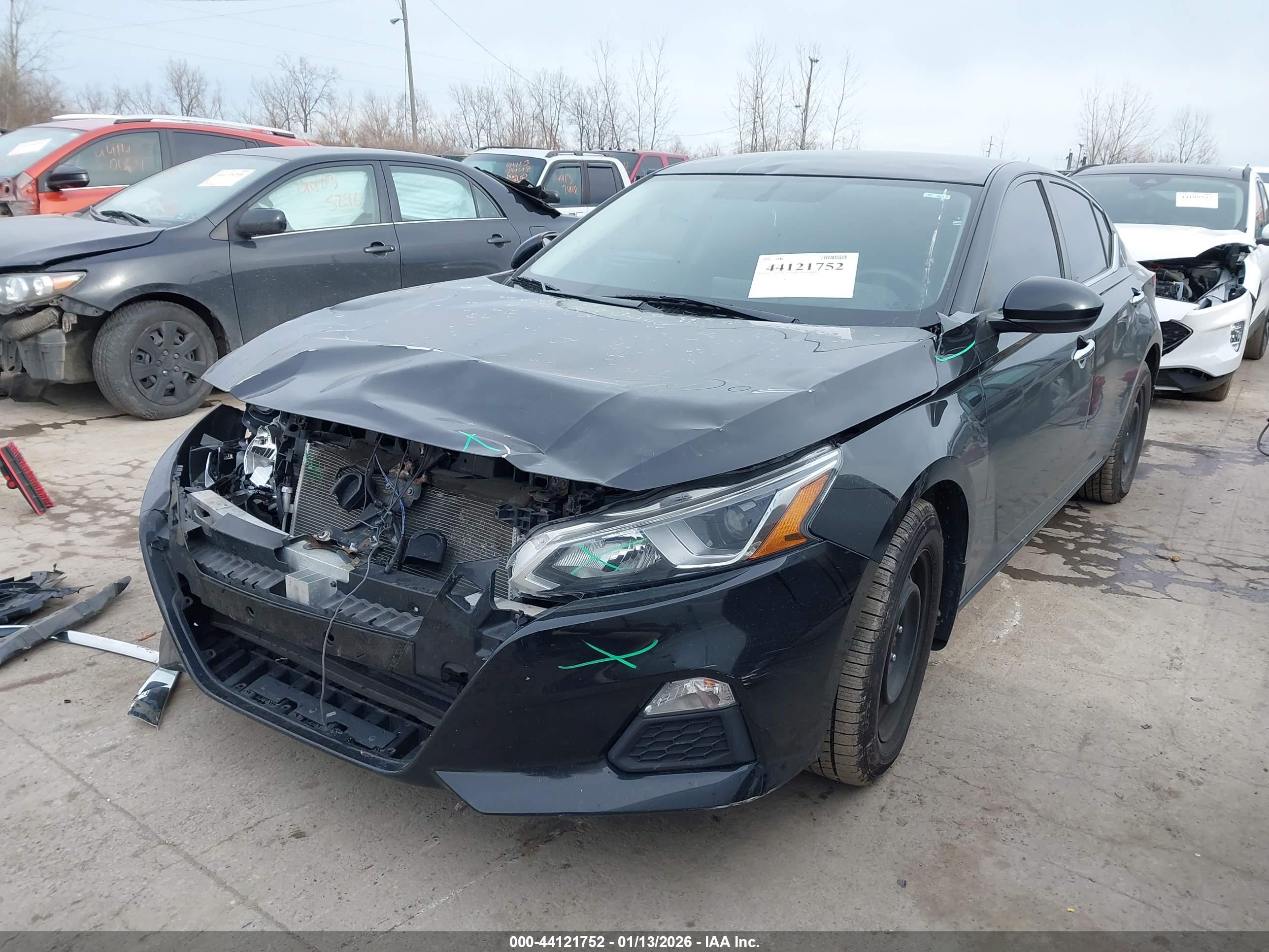 NISSAN ALTIMA image 2